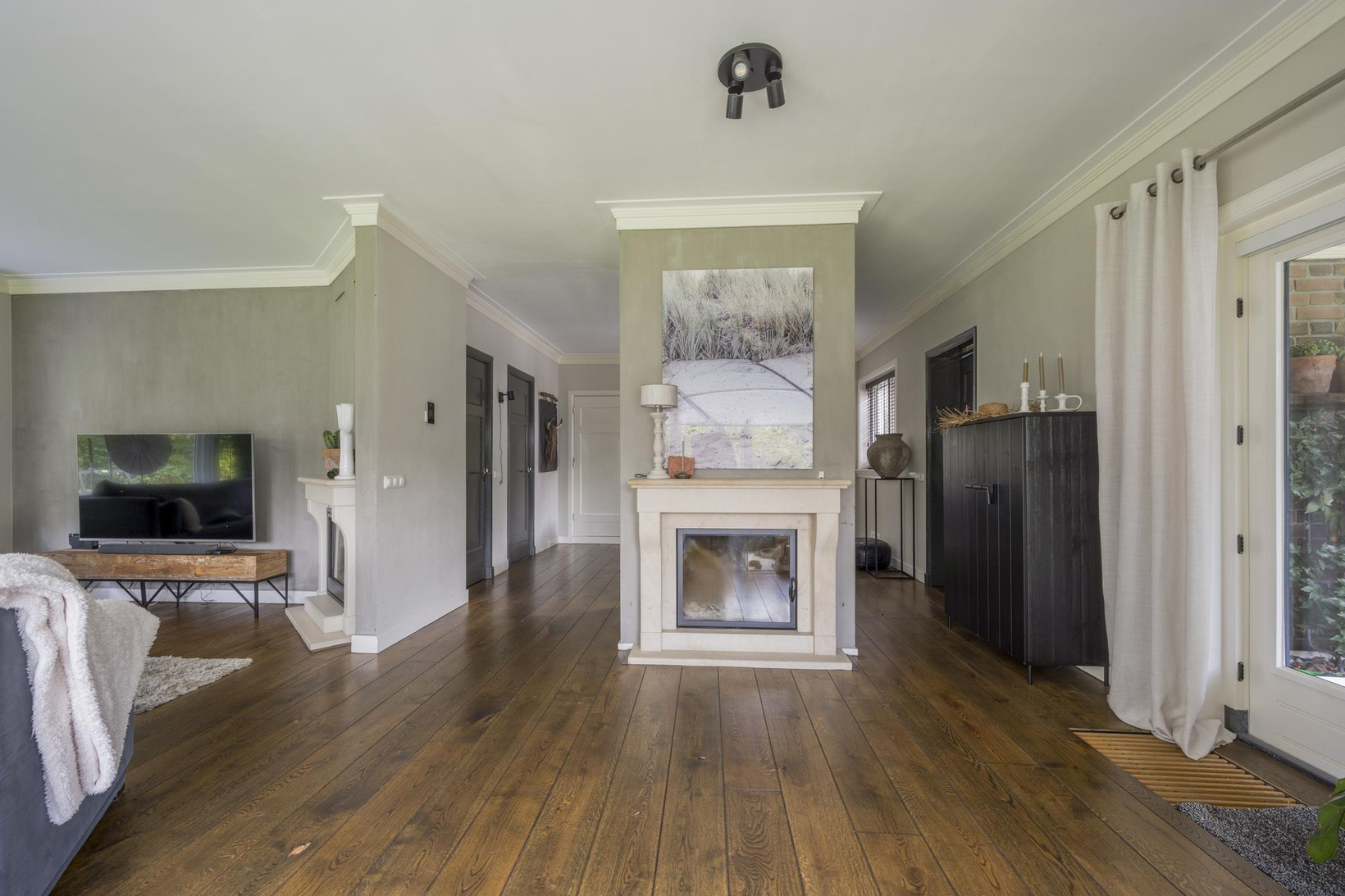 Vrijstaande woning te koop: Postweg 10, Leusden