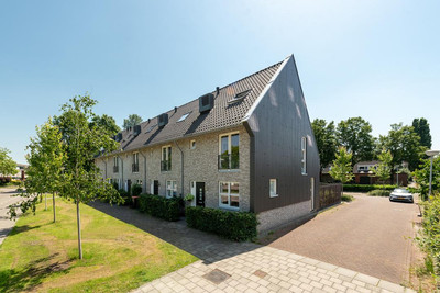 Lange Akker 16