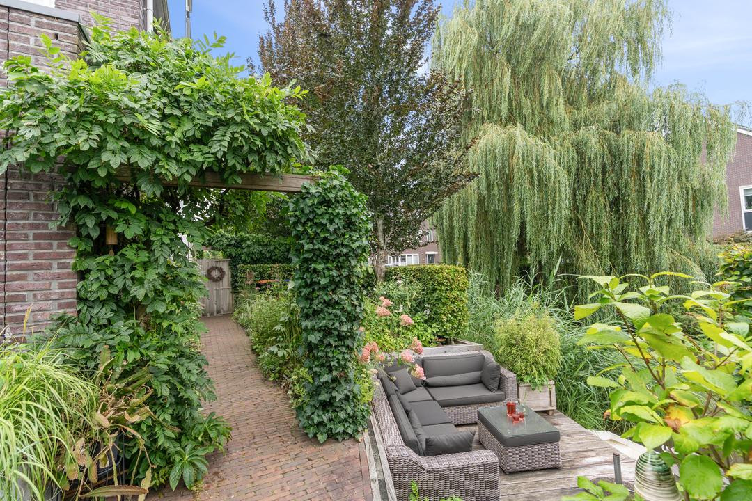 Hoekwoning te koop: Genthoek 13, Leusden