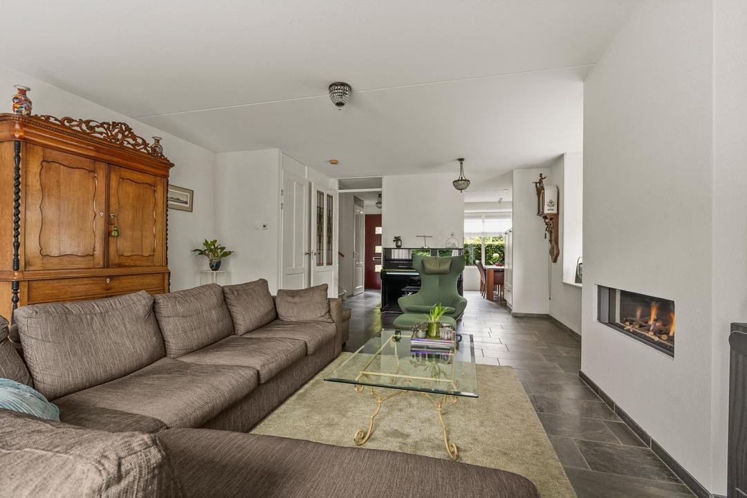 Hoekwoning te koop: Genthoek 13, Leusden