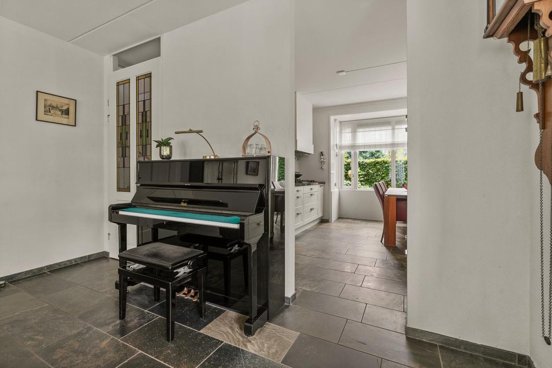 Hoekwoning te koop: Genthoek 13, Leusden