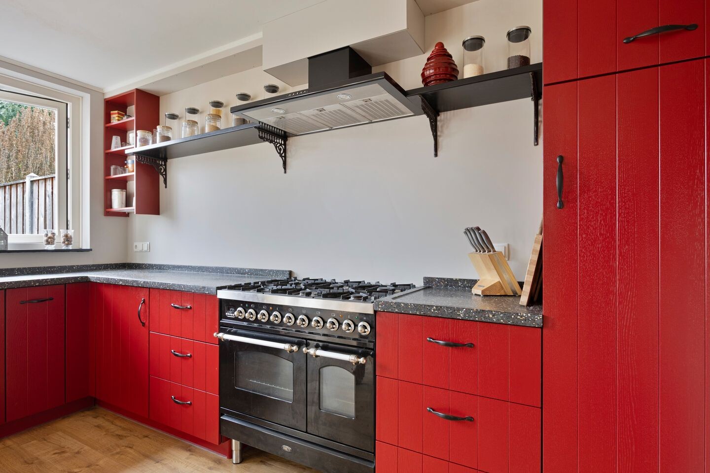 Hoekwoning te koop: Princenhoflaan 17, Leusden
