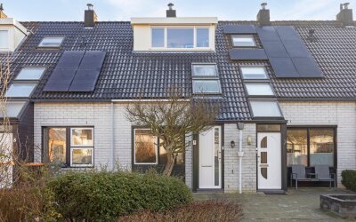 Van den Bergstraat 5