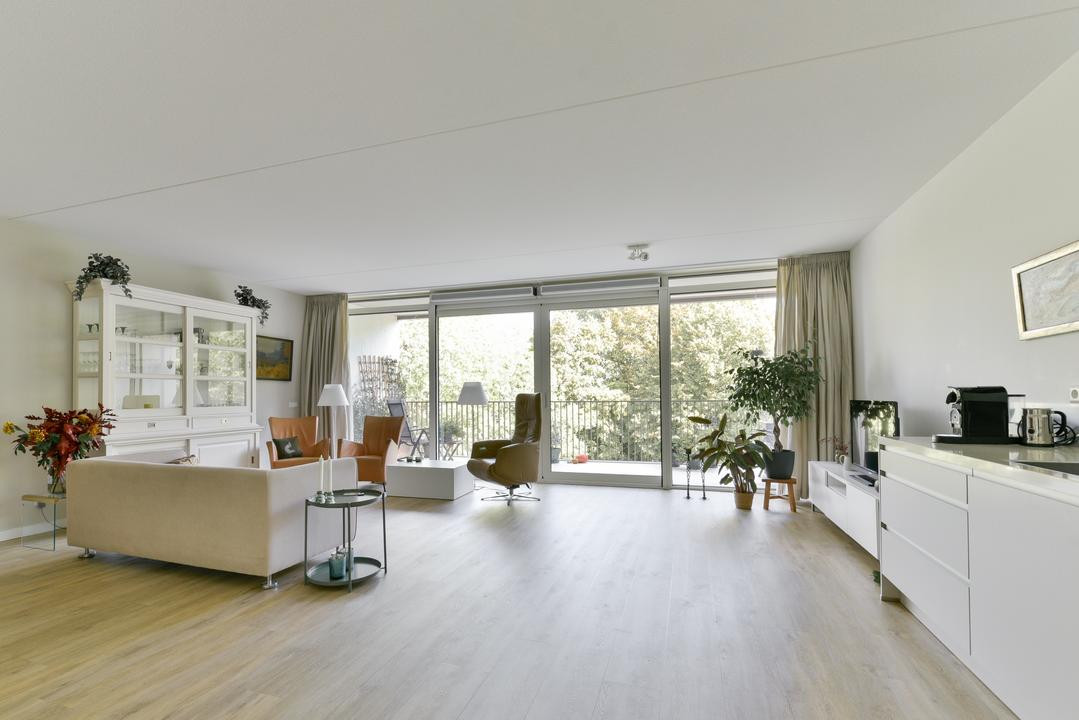 Appartement te koop: Burgemeester van der Postlaan 46, Leusden