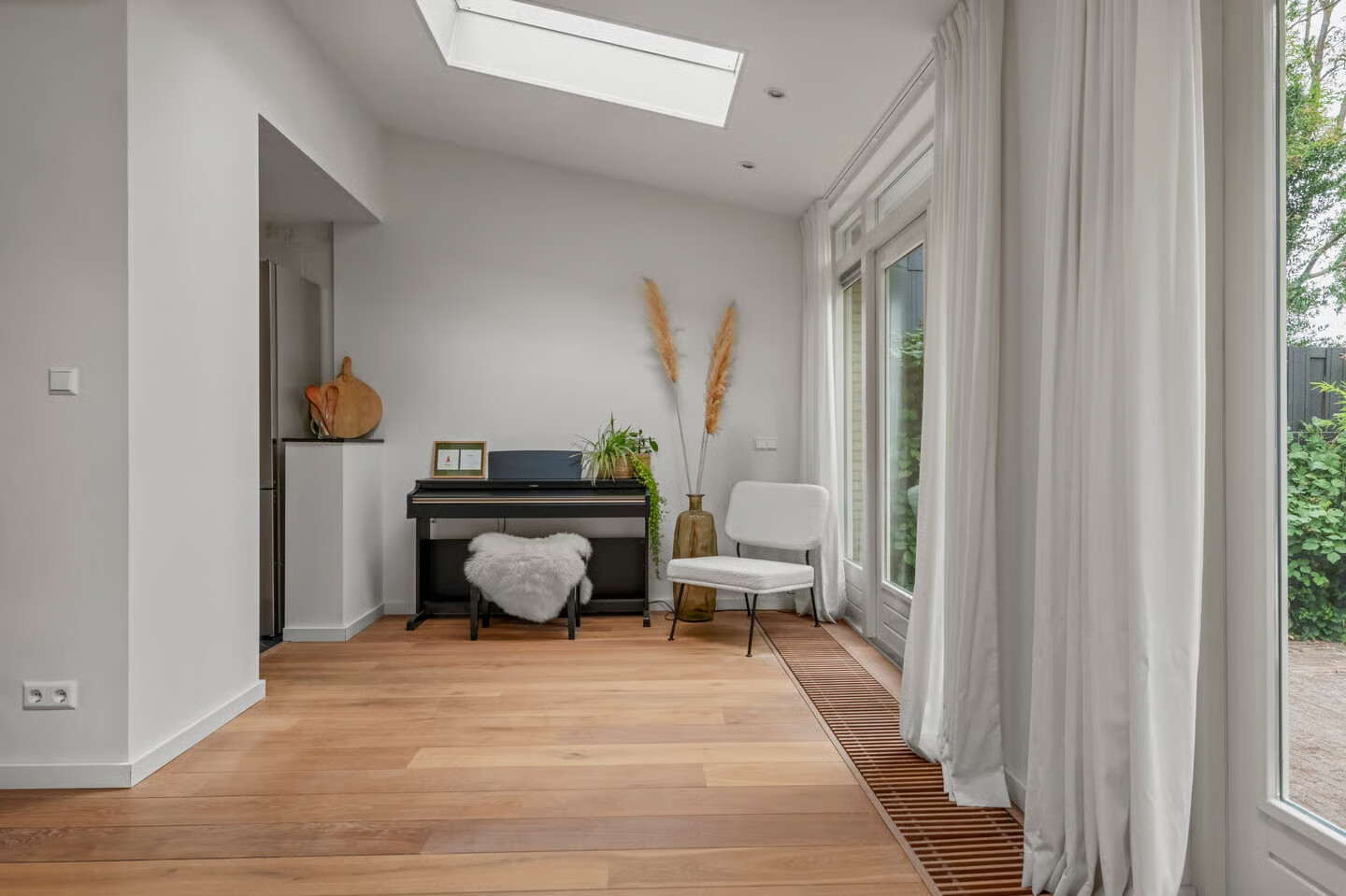 Tussenwoning te koop: Ravenhorst 19, Leusden