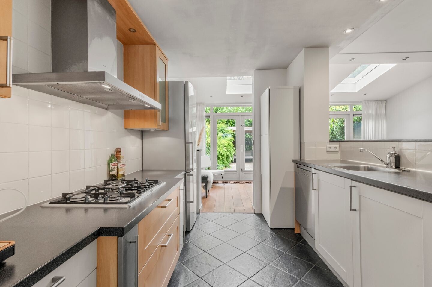 Tussenwoning te koop: Ravenhorst 19, Leusden