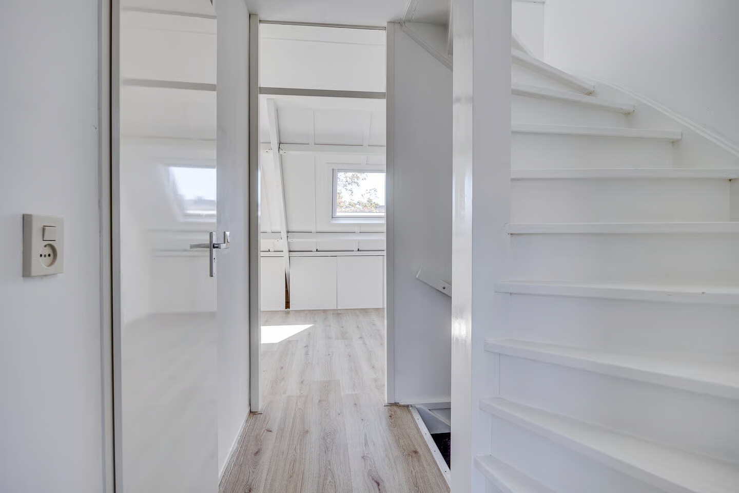 Tussenwoning te koop: Leeuwenburg 34, Leusden