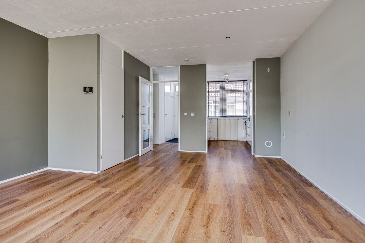 Tussenwoning te koop: Leeuwenburg 34, Leusden