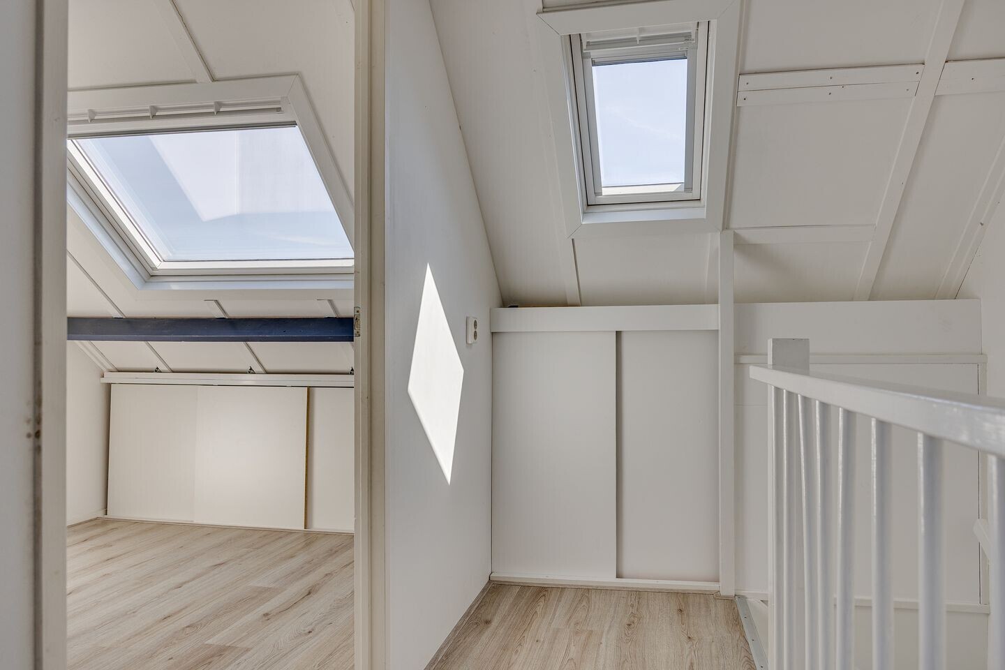 Tussenwoning te koop: Leeuwenburg 34, Leusden