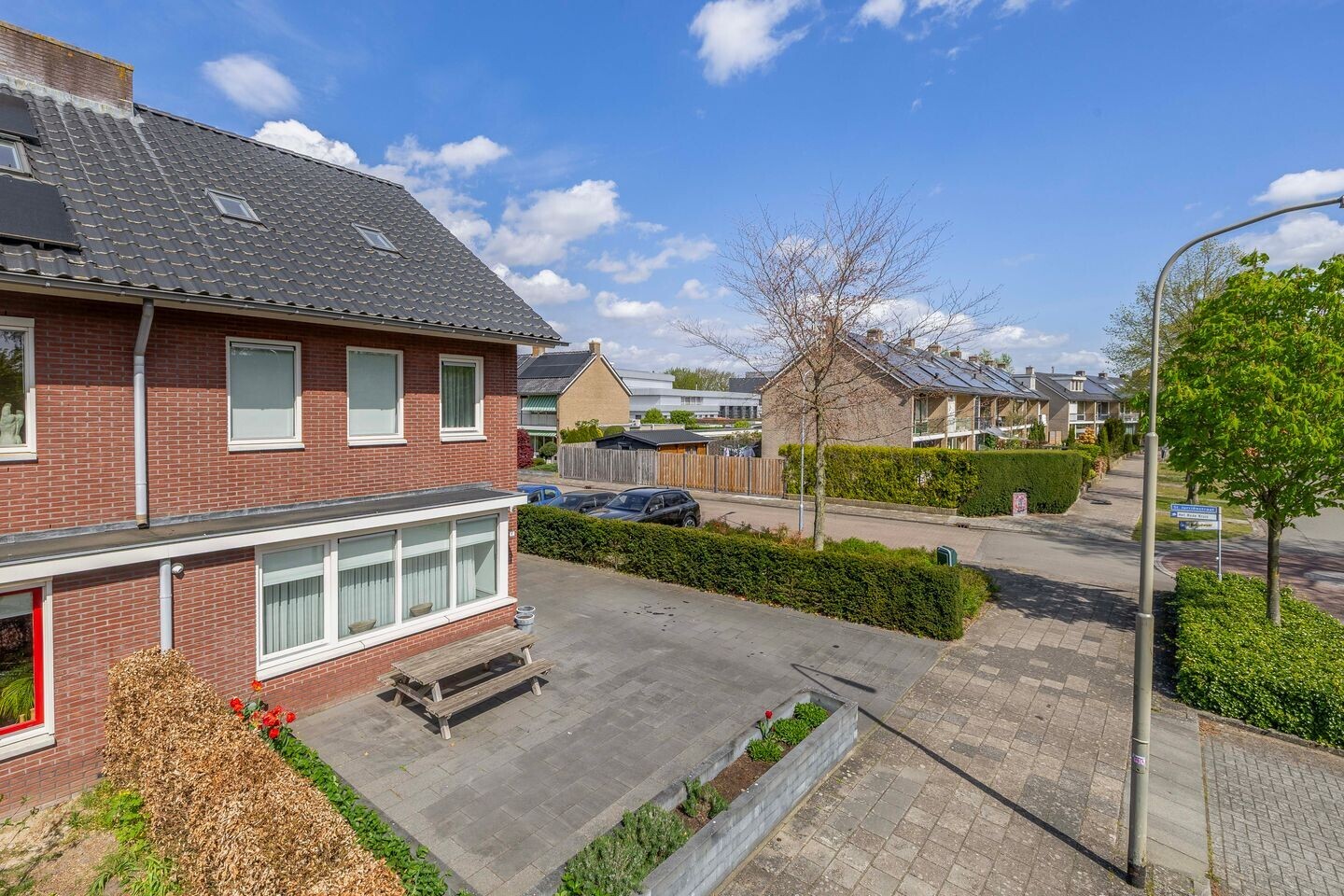 Hoekwoning te koop: Couperuslaan 1F, Harderwijk