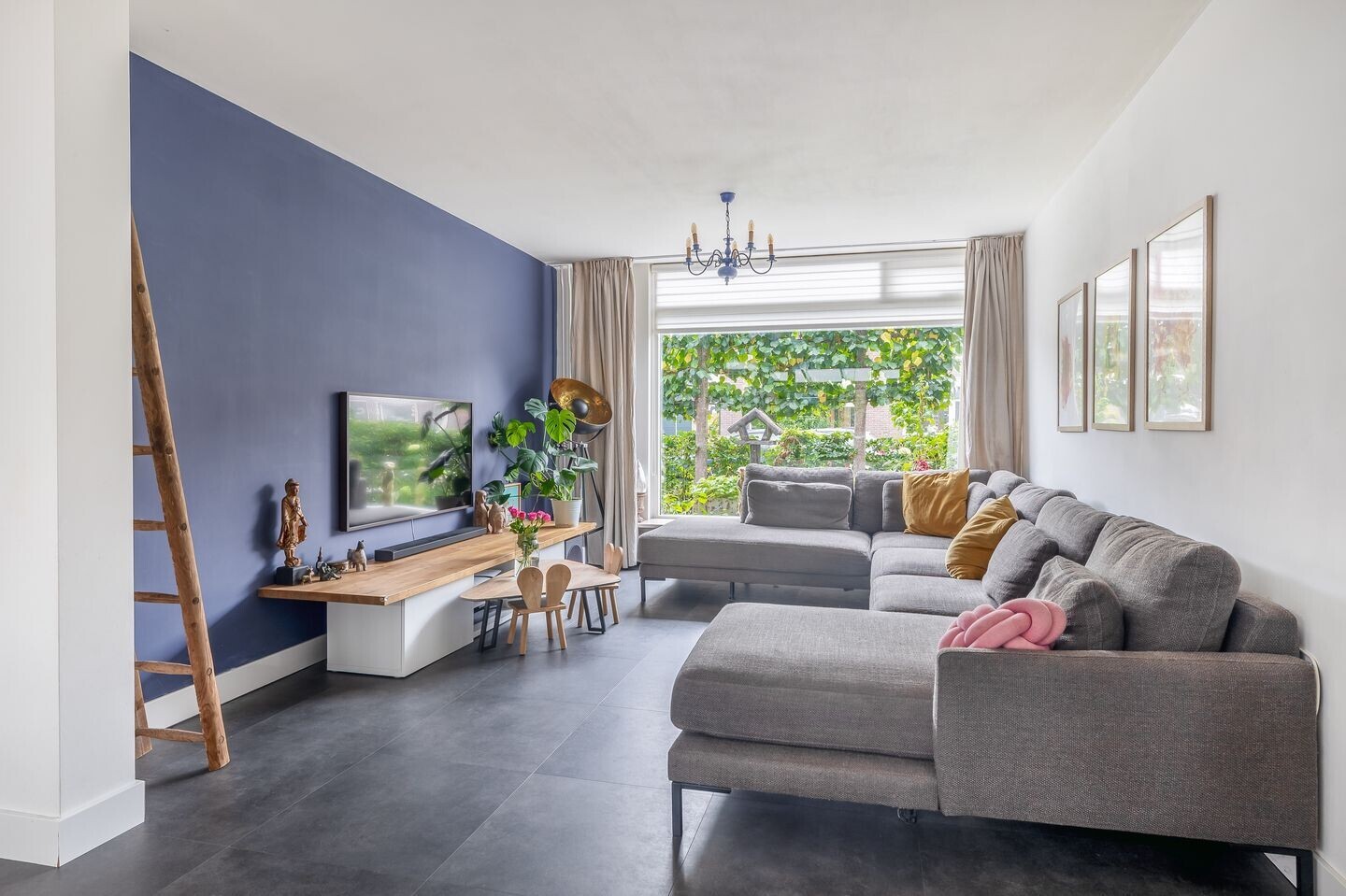 Tussenwoning te koop: Herman de Manstraat 32, Harderwijk