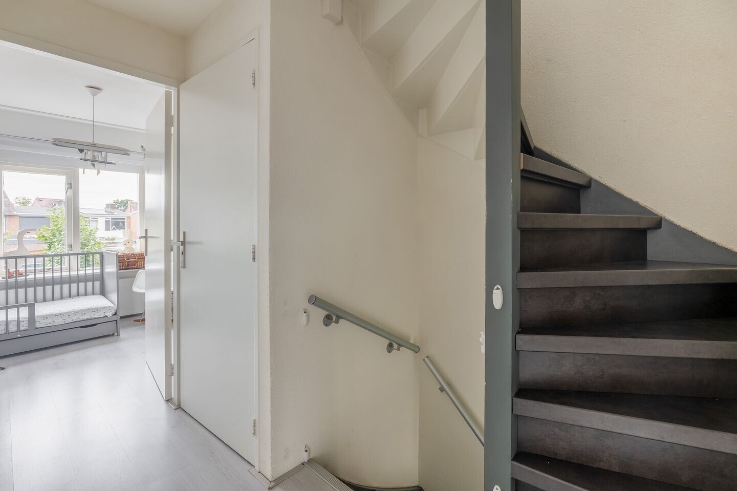 Tussenwoning te koop: Herman de Manstraat 32, Harderwijk
