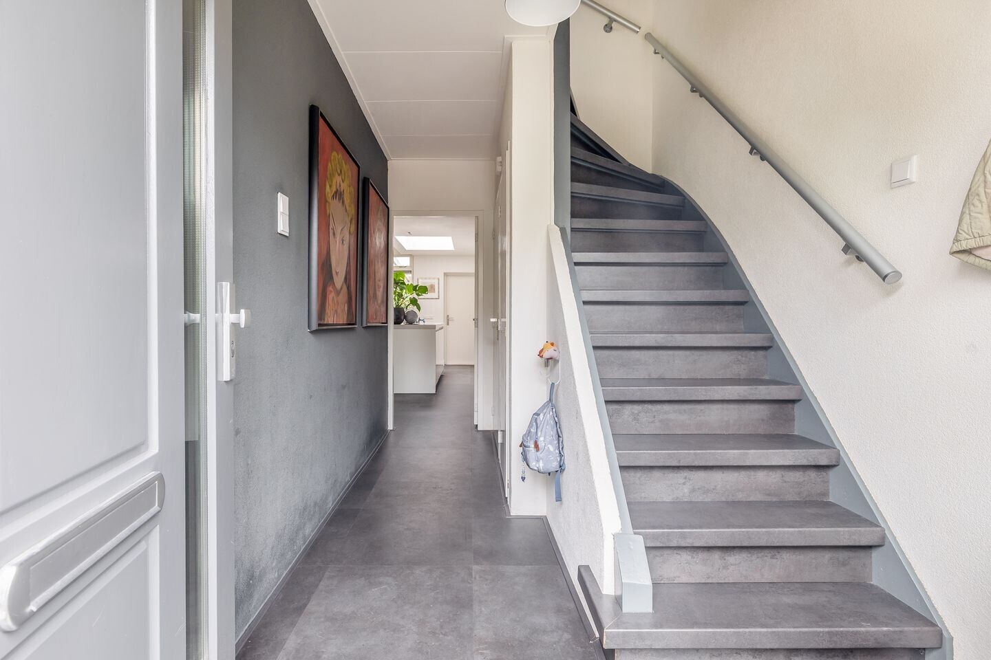 Tussenwoning te koop: Herman de Manstraat 32, Harderwijk