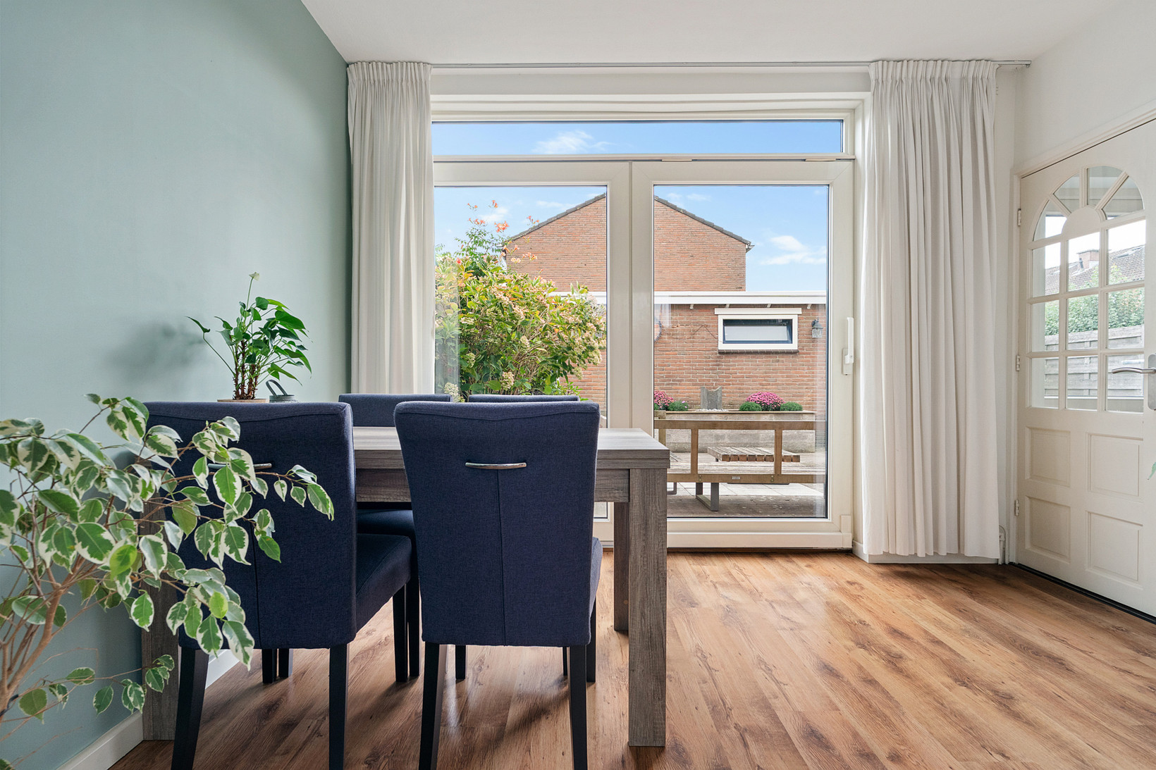Hoekwoning te koop: Van Maerlantlaan 32, Harderwijk