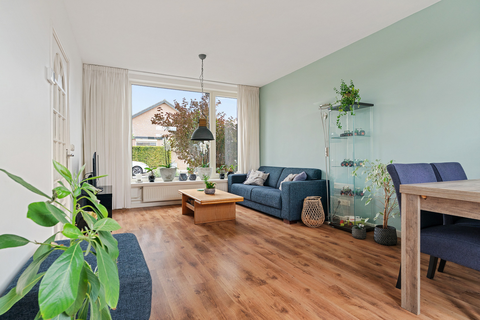 Hoekwoning te koop: Van Maerlantlaan 32, Harderwijk