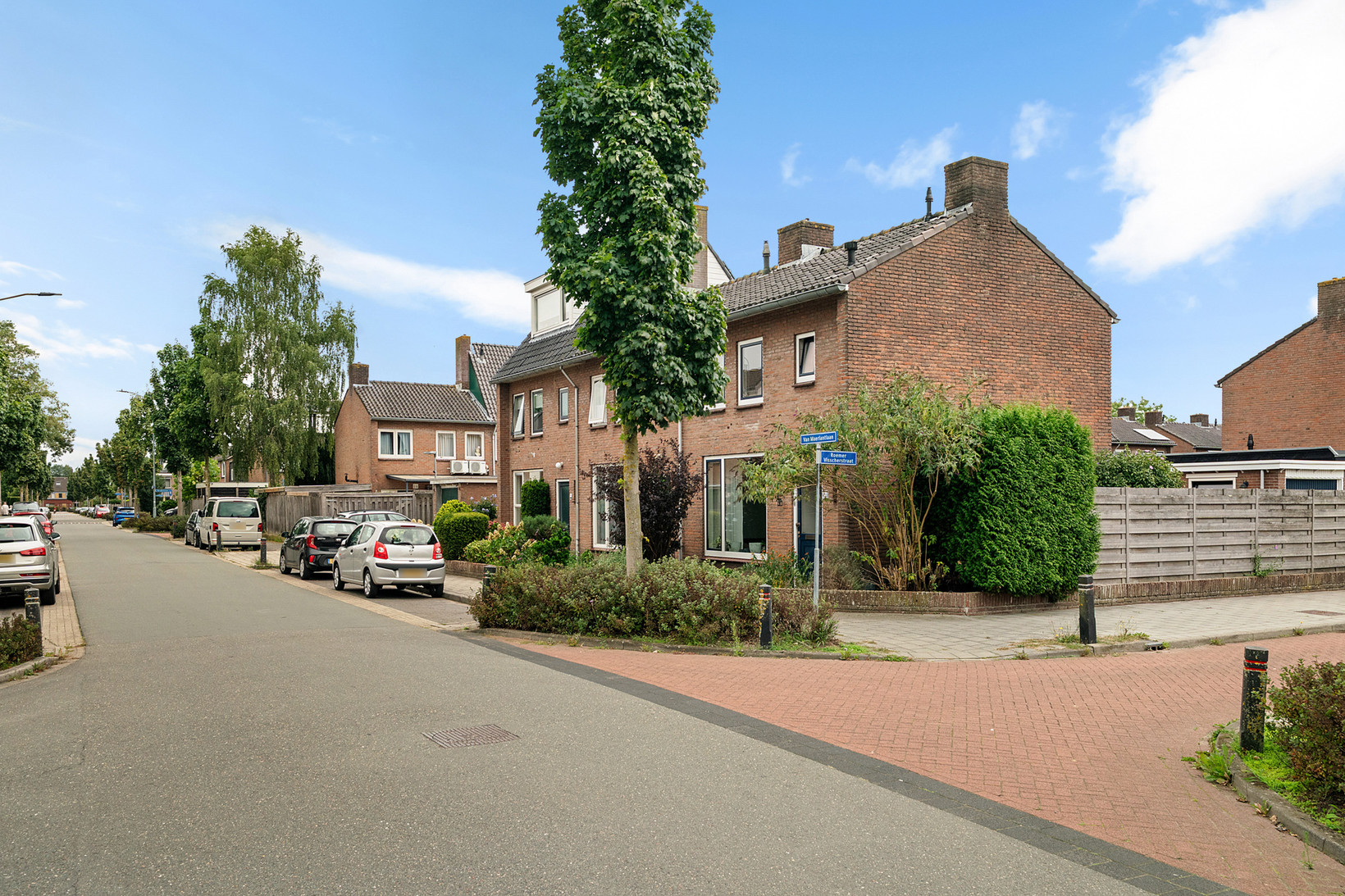 Hoekwoning te koop: Van Maerlantlaan 32, Harderwijk