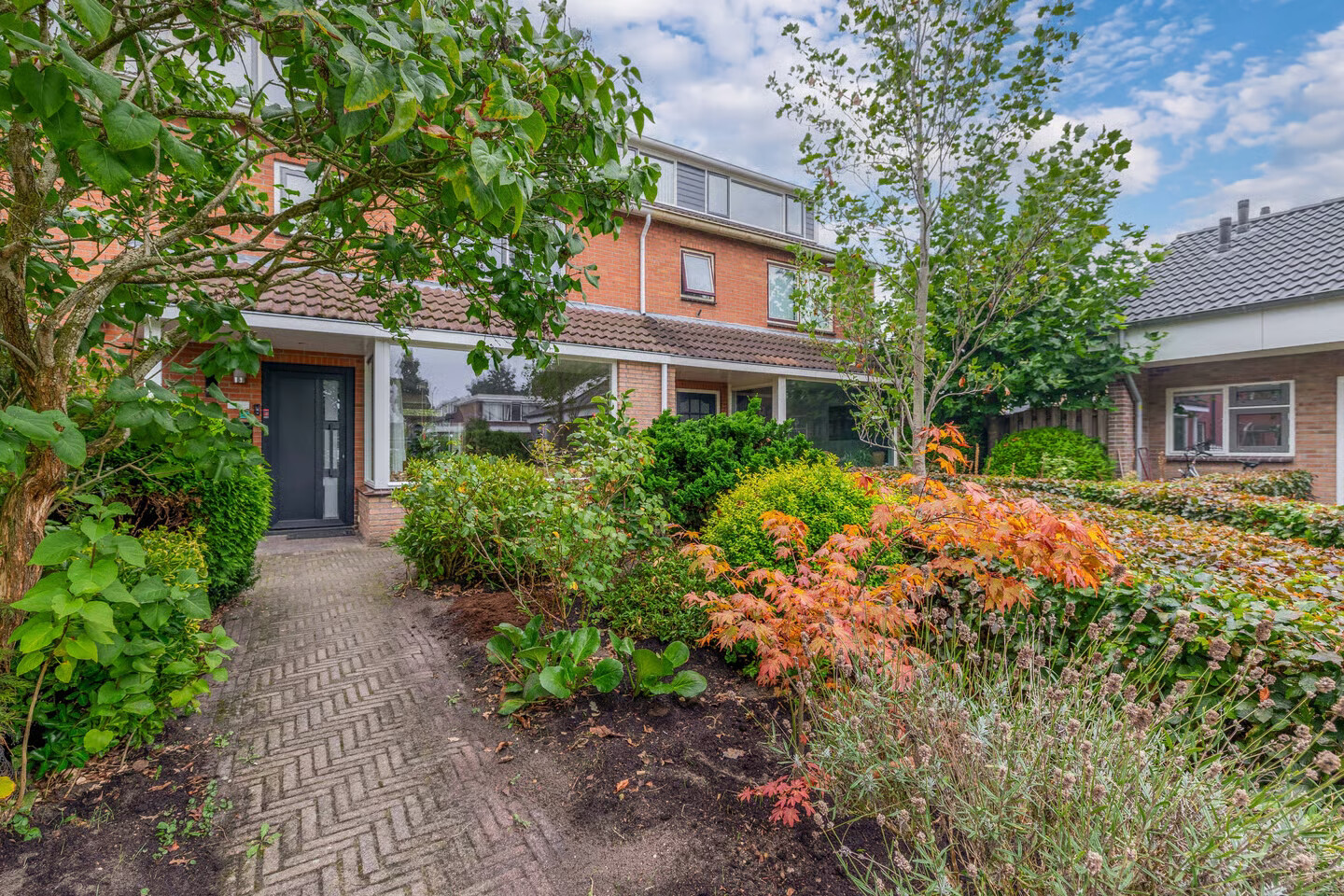 Tussenwoning te koop: Van Maerlanthof 5, Harderwijk