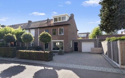 Middenlaan 36