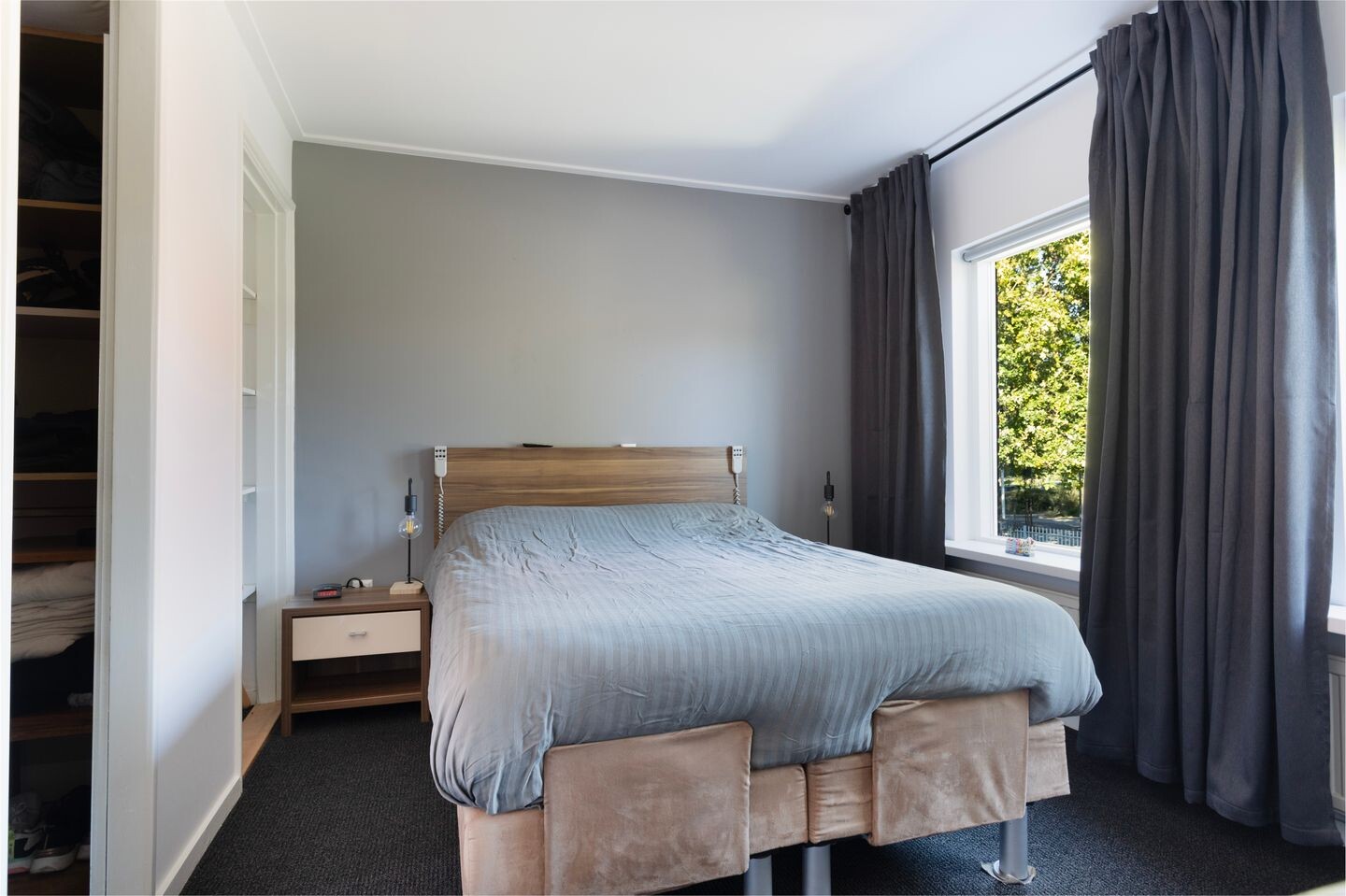 Hoekwoning te koop: Middenlaan 36, Harderwijk