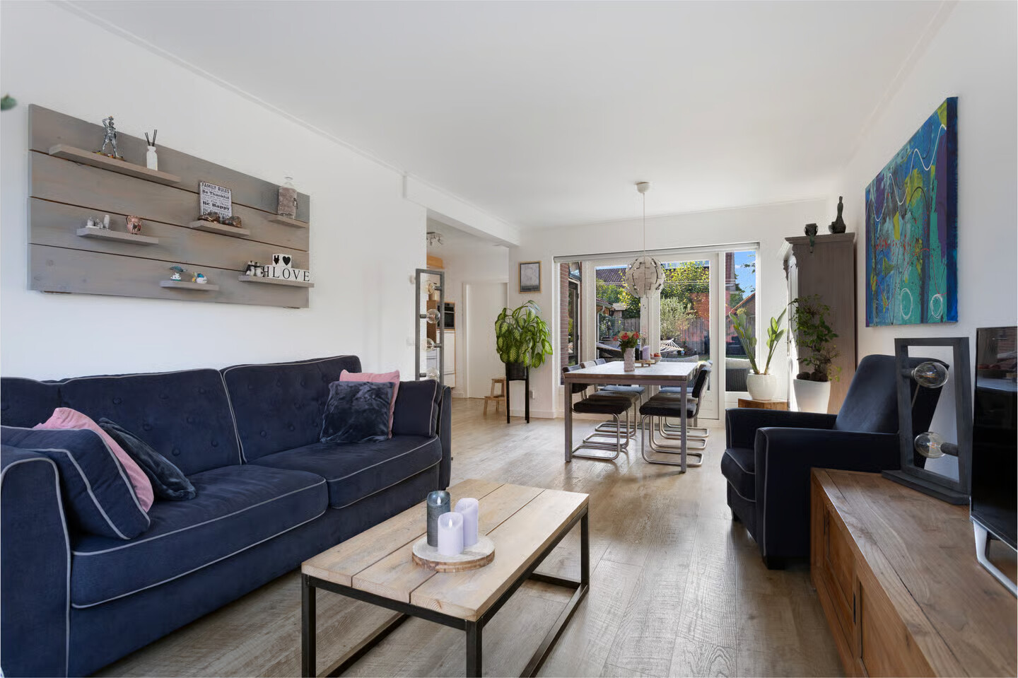 Hoekwoning te koop: Middenlaan 36, Harderwijk