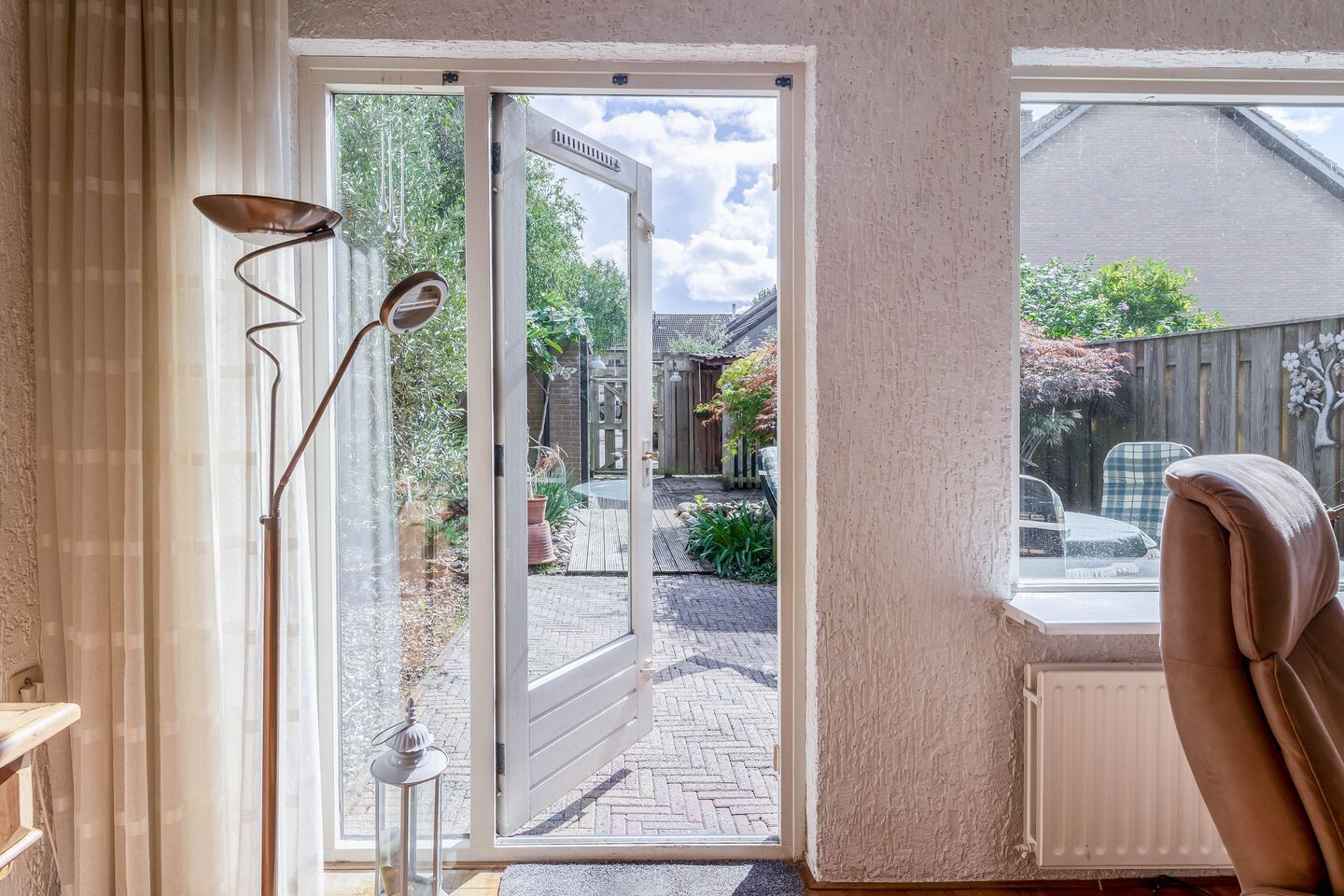 Hoekwoning te koop: Staverenmeen 1, Harderwijk