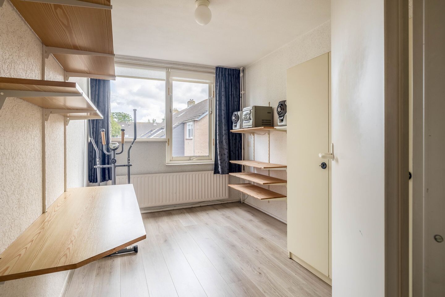 Hoekwoning te koop: Staverenmeen 1, Harderwijk
