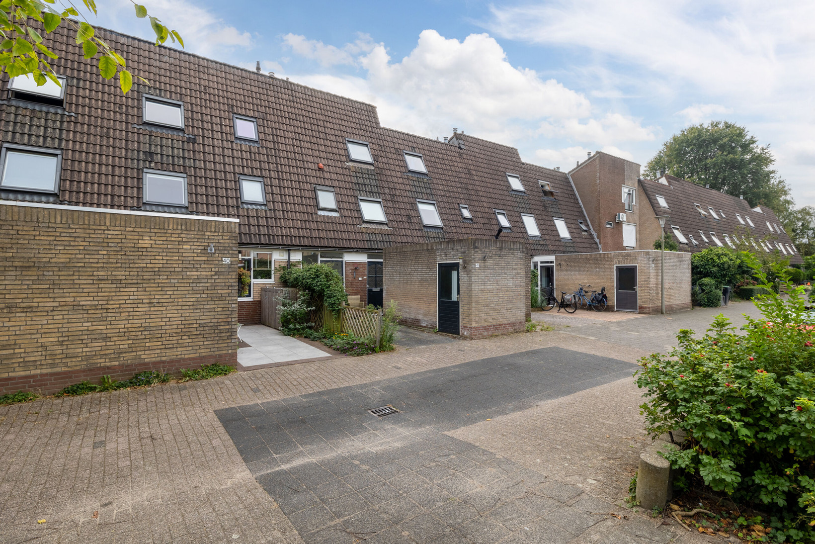 Tussenwoning te koop: Hondsdrafmeen 40, Harderwijk