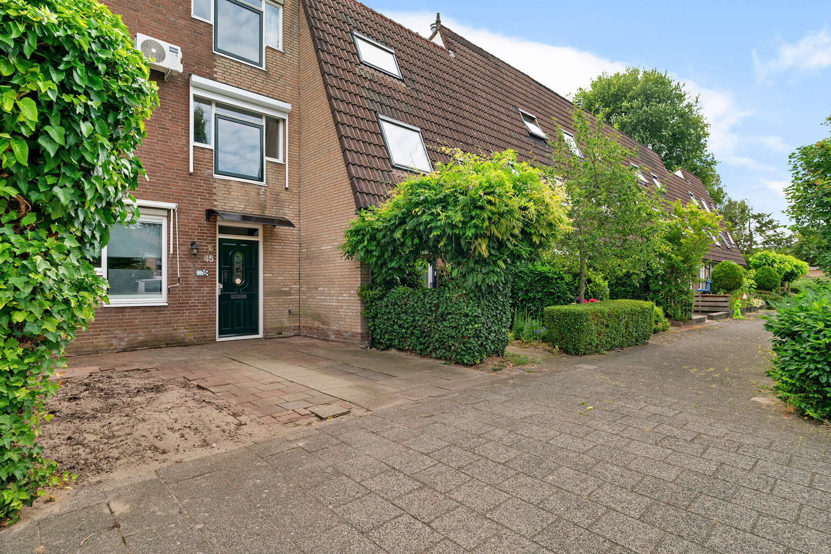 Tussenwoning te koop: Hondsdrafmeen 45, Harderwijk