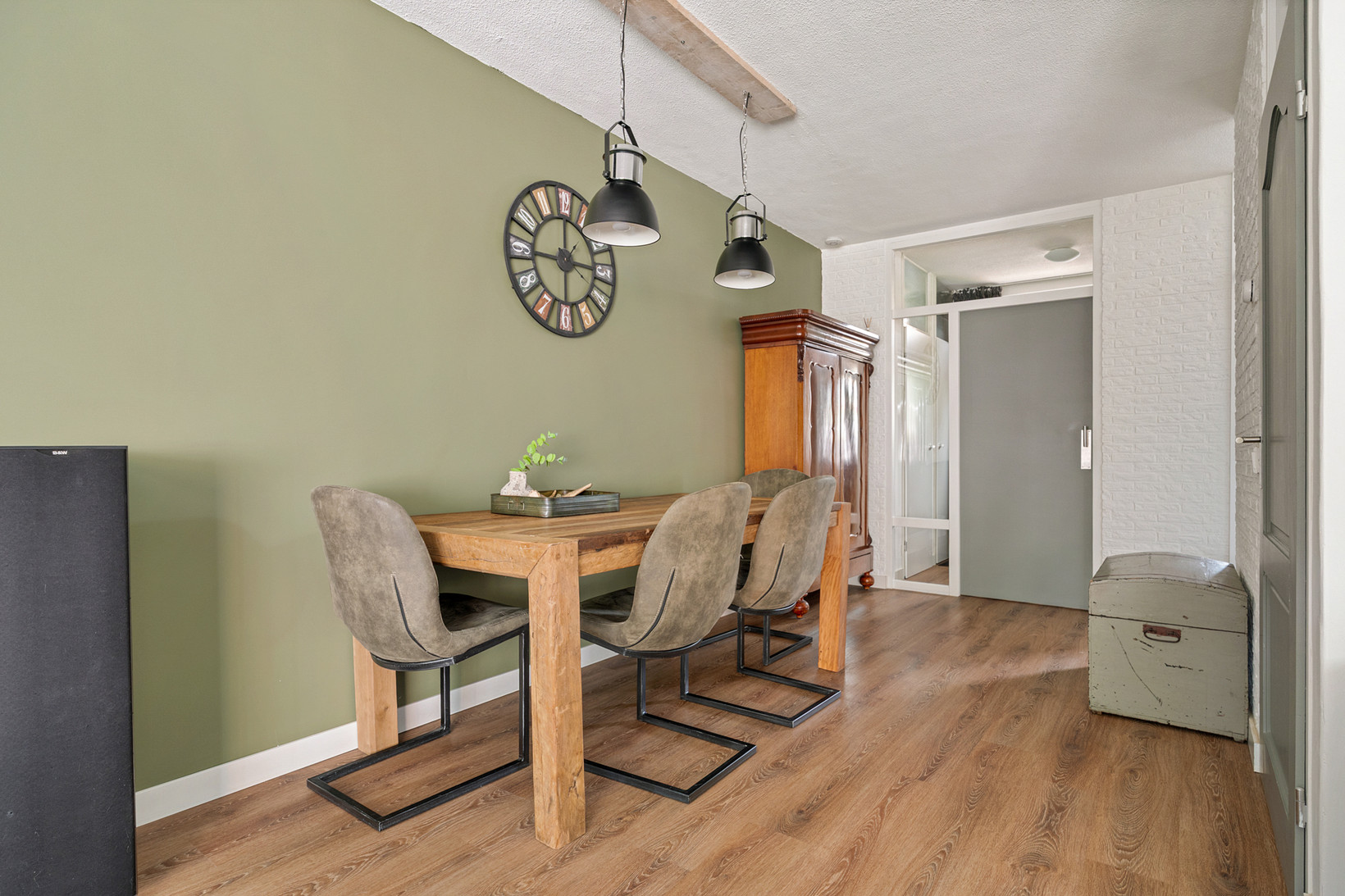 Tussenwoning te koop: Hondsdrafmeen 45, Harderwijk