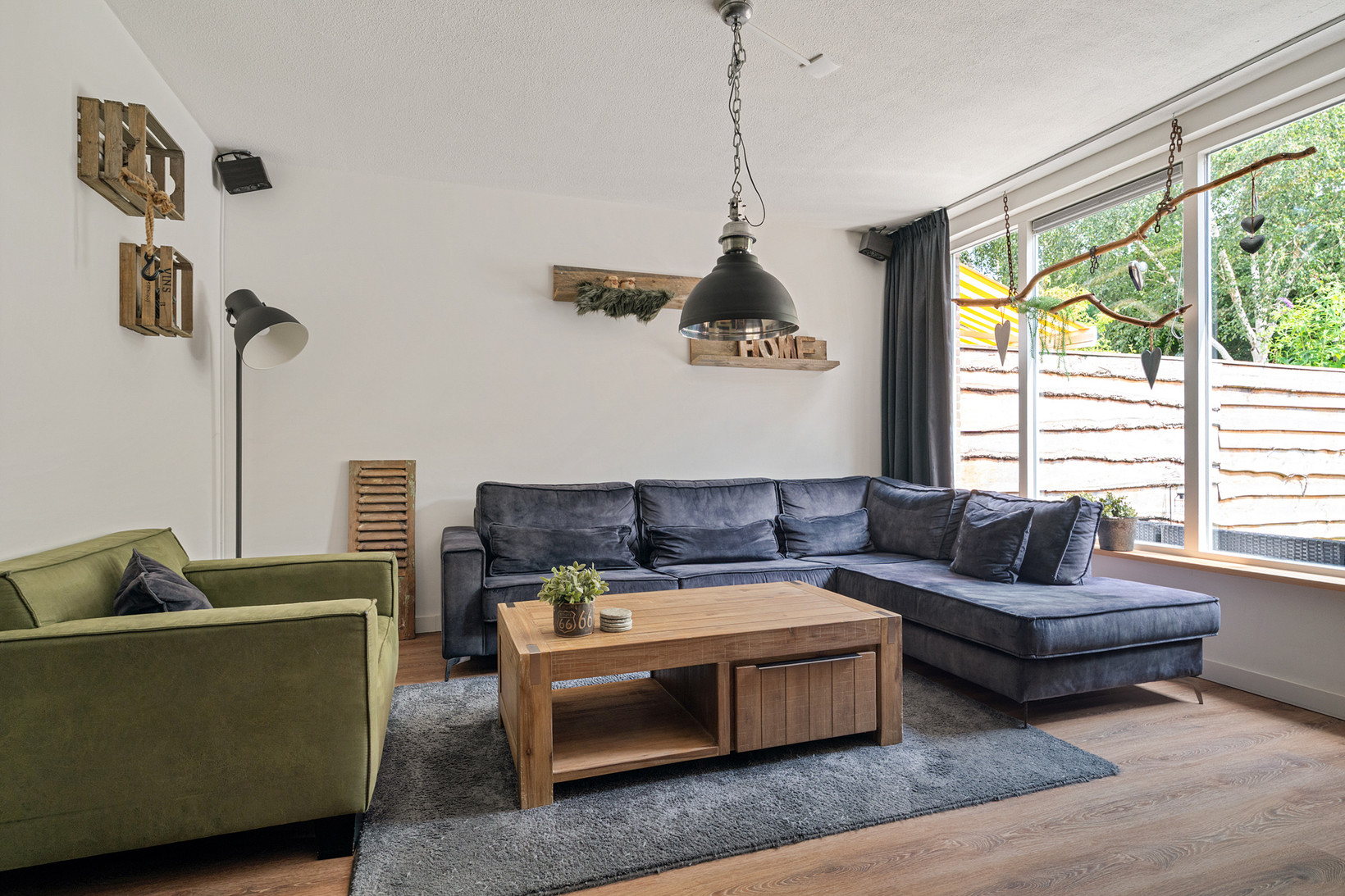 Tussenwoning te koop: Hondsdrafmeen 45, Harderwijk