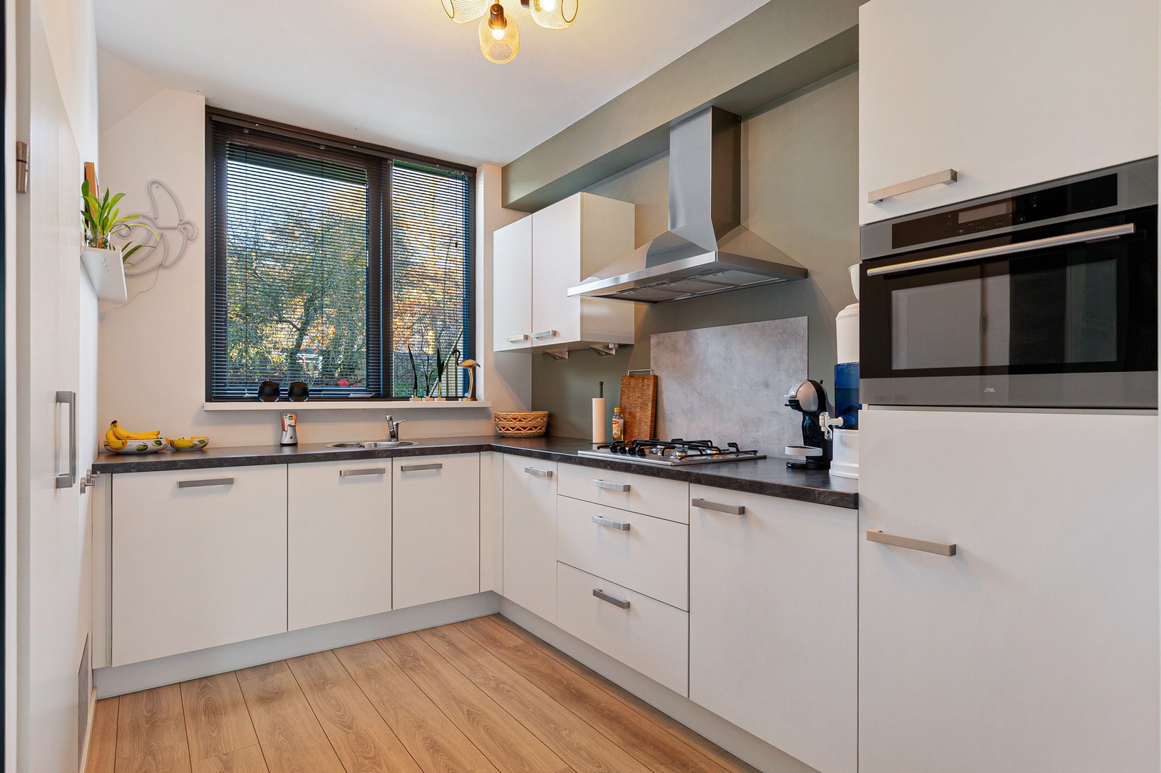 Tussenwoning te koop: Kievitmeen 90, Harderwijk