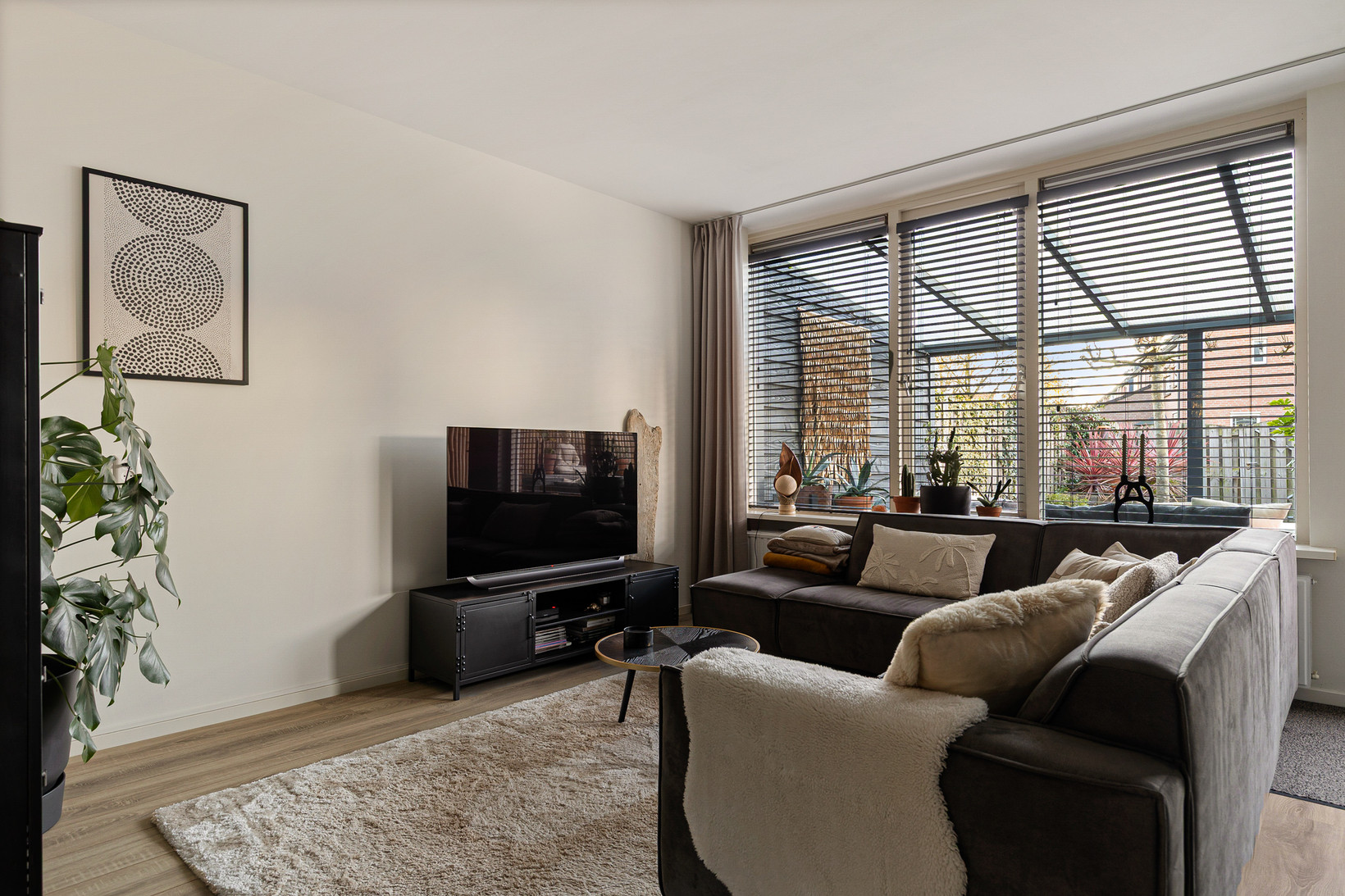Tussenwoning te koop: Kievitmeen 90, Harderwijk