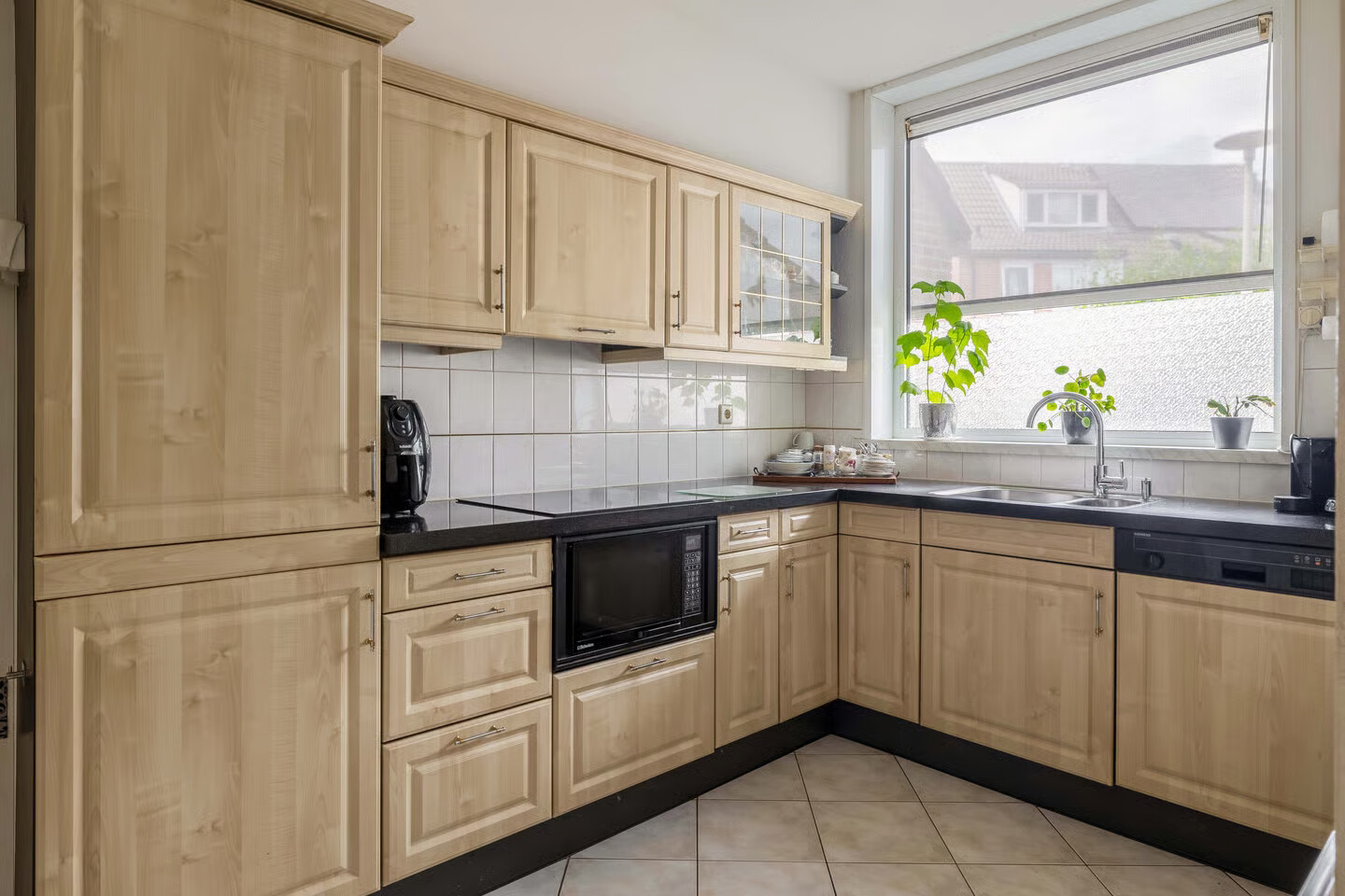 Tussenwoning te koop: Gruttomeen 16, Harderwijk