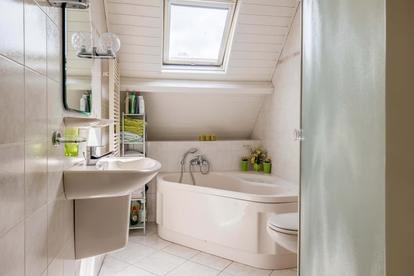 Tussenwoning te koop: Gruttomeen 16, Harderwijk