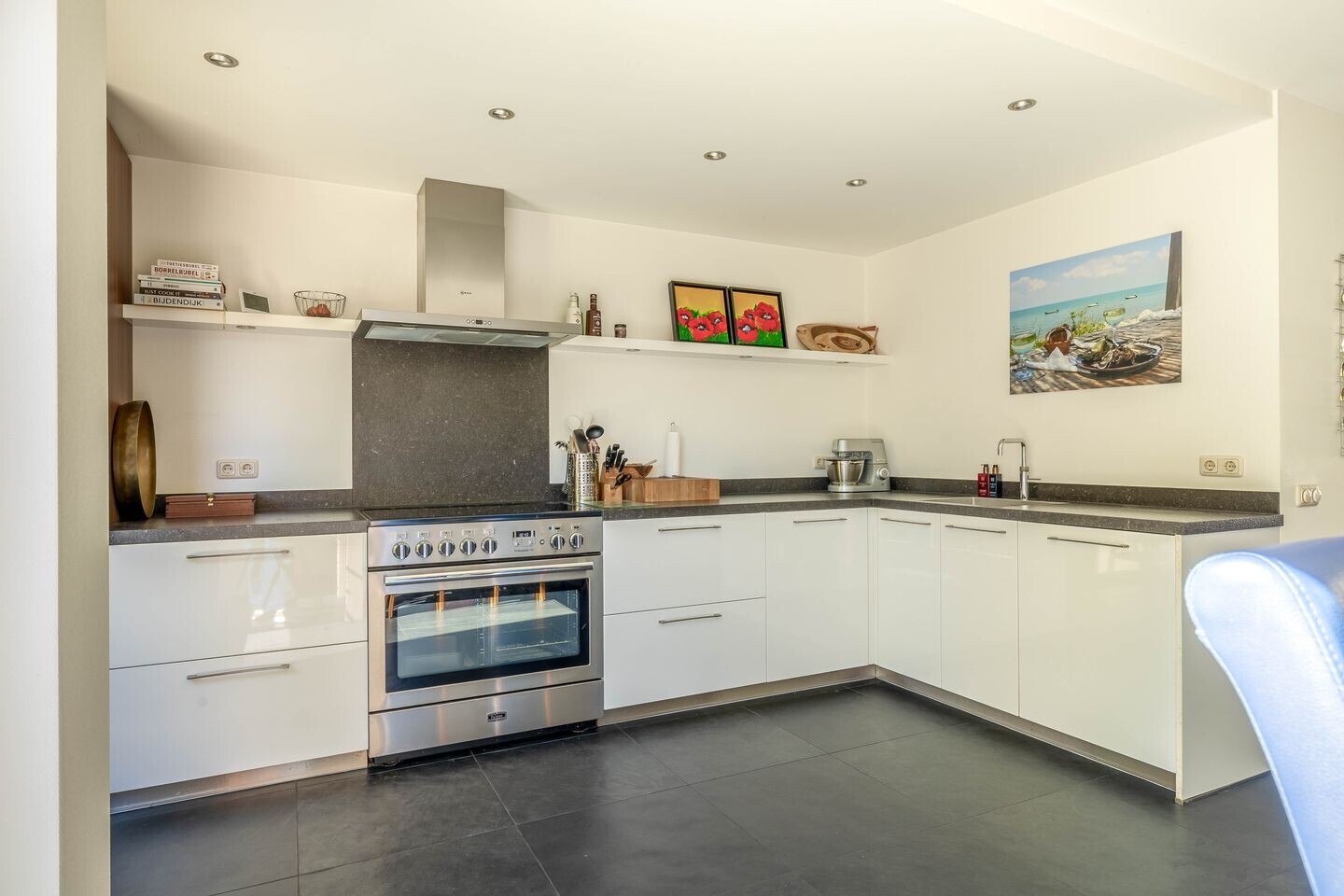 Tussenwoning te koop: Bluesdreef 17, Harderwijk