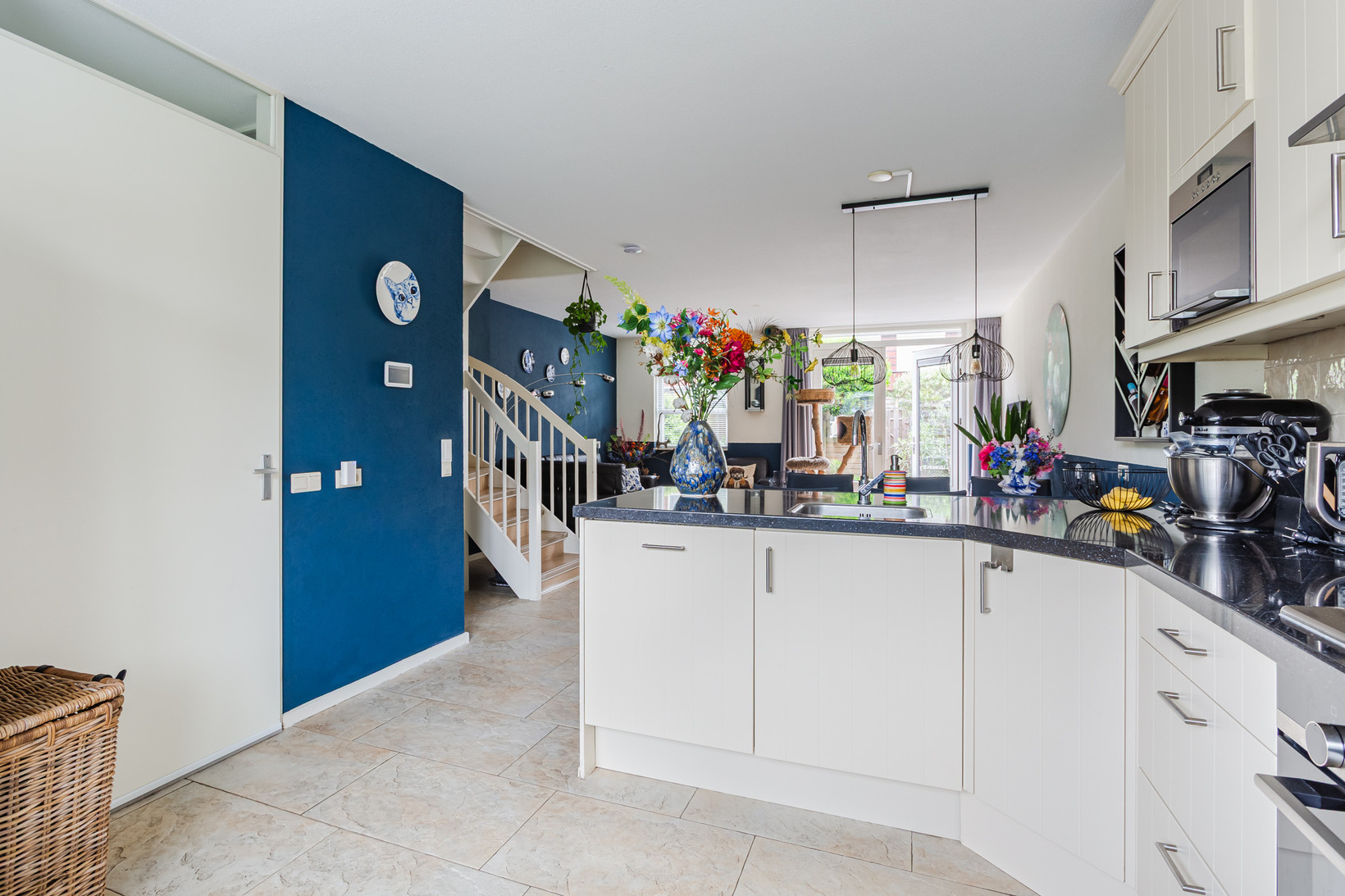 Tussenwoning te koop: Chansondreef 65, Harderwijk