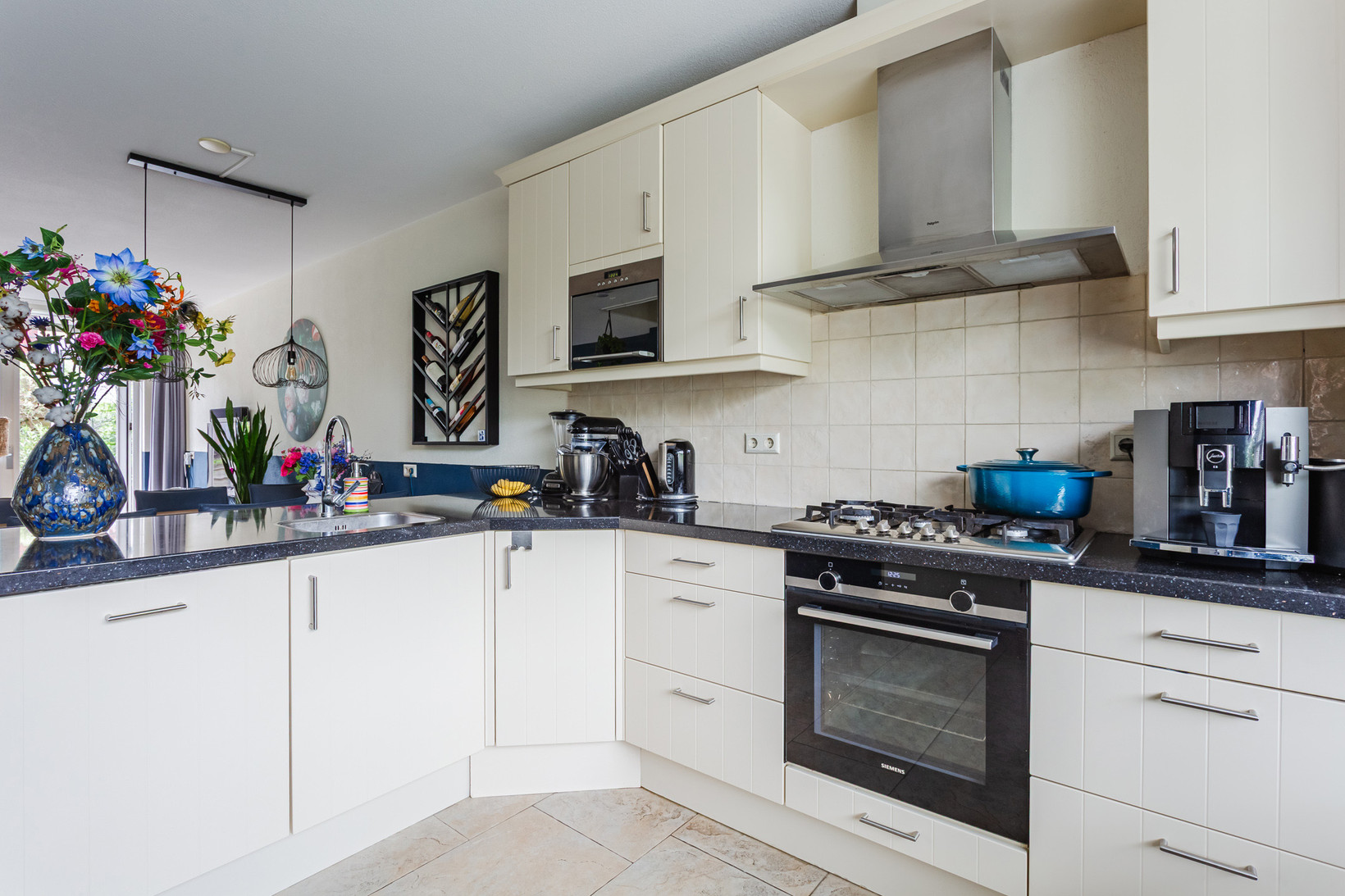 Tussenwoning te koop: Chansondreef 65, Harderwijk
