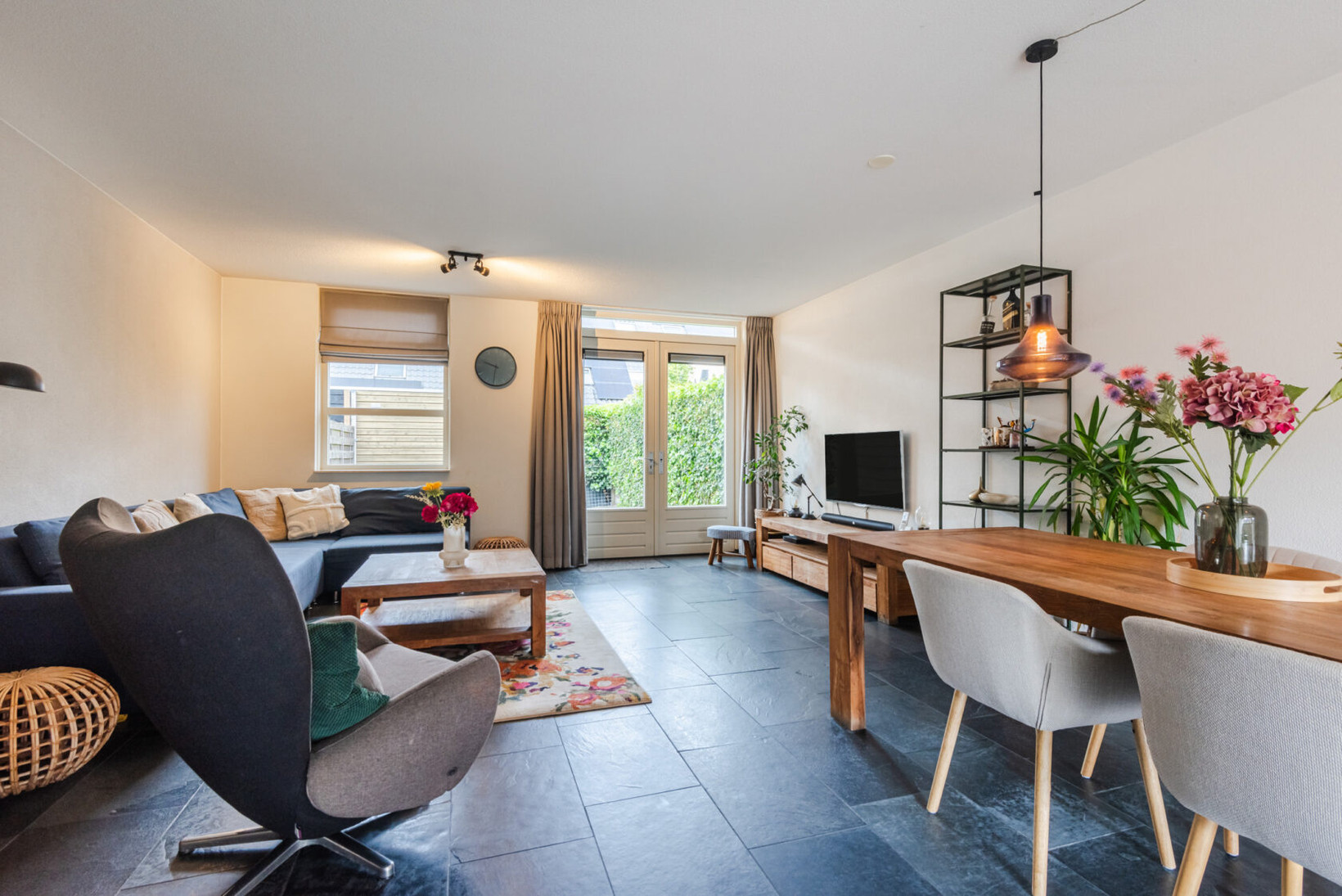 Tussenwoning te koop: Musicaldreef 76, Harderwijk