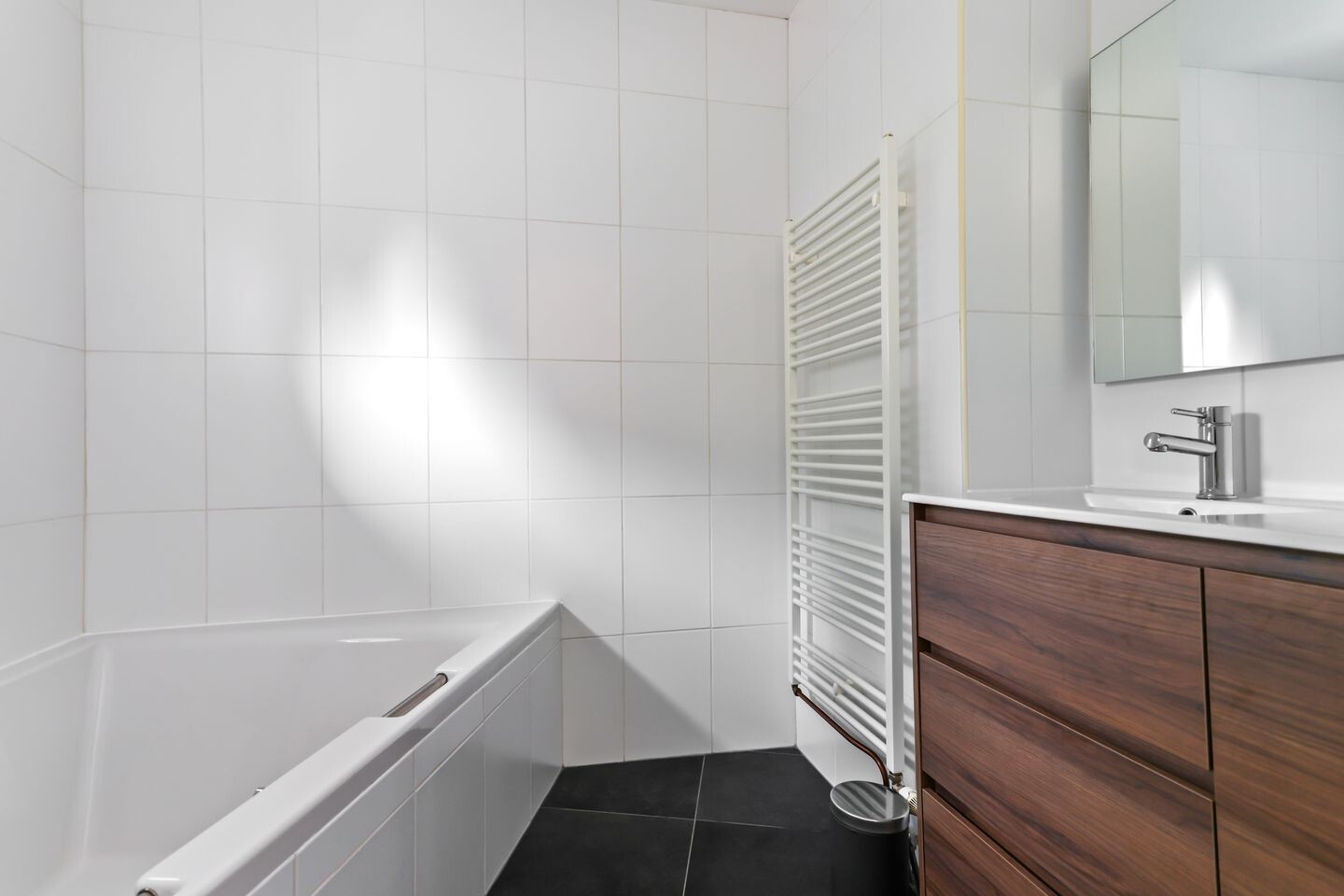 Tussenwoning te koop: Operadreef 106, Harderwijk