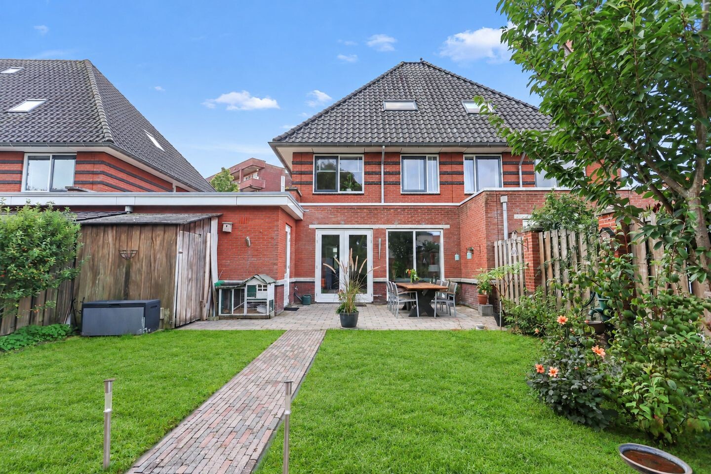 Tussenwoning te koop: Operadreef 106, Harderwijk