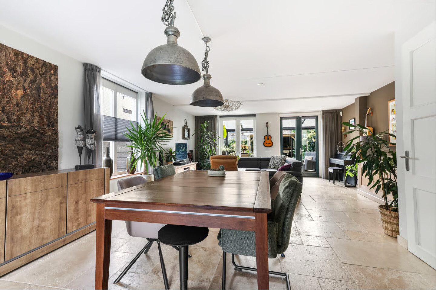 Twee-onder-één-kap te koop: Dassenbergerhout 23, Harderwijk