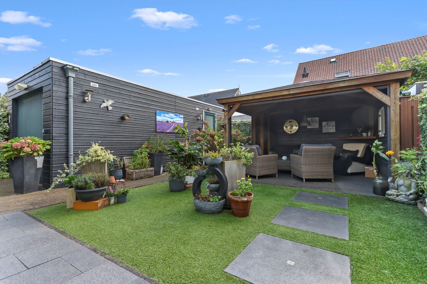 Twee-onder-één-kap te koop: Dassenbergerhout 23, Harderwijk