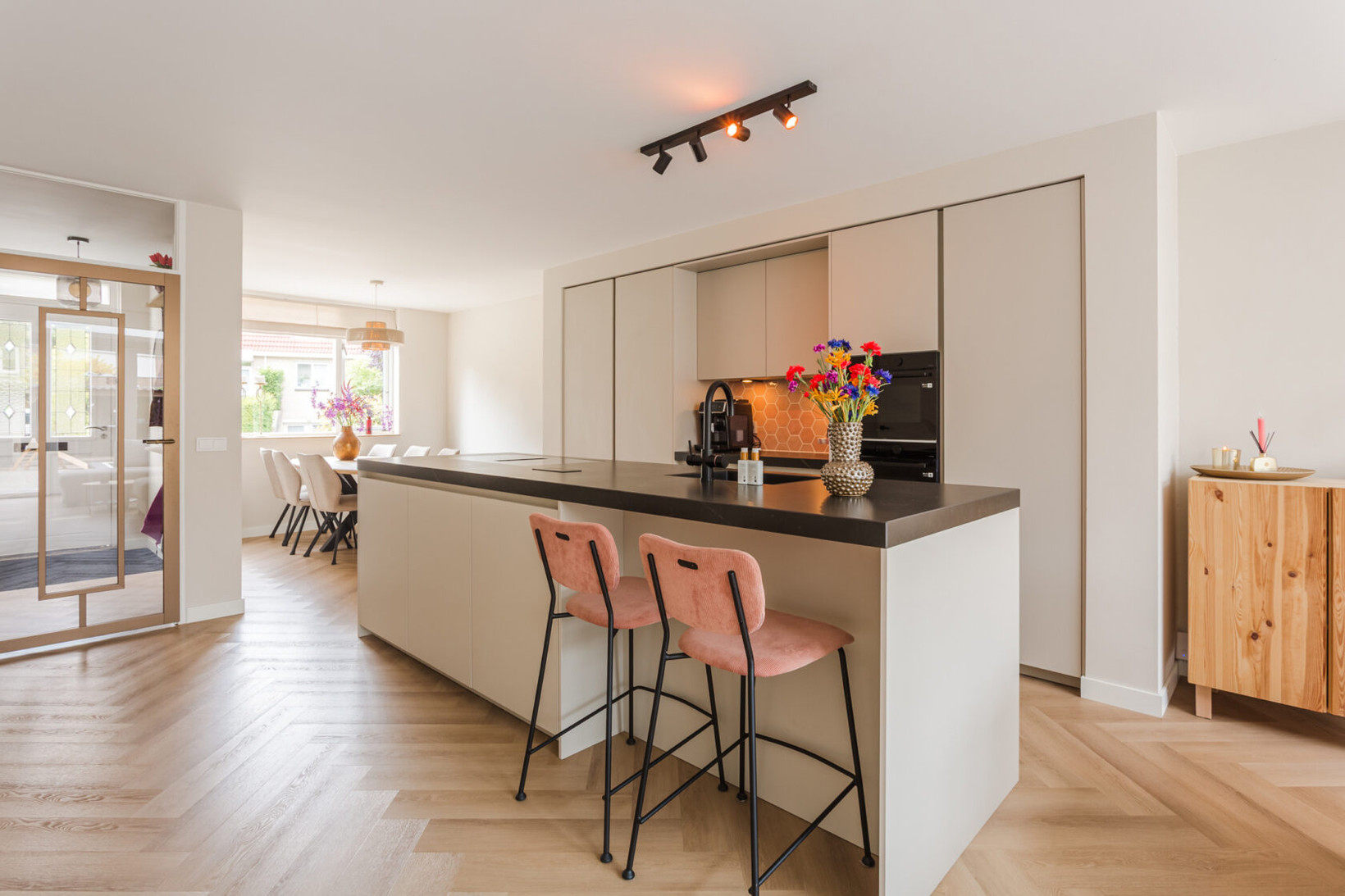Tussenwoning te koop: Hanekamp 9, Harderwijk
