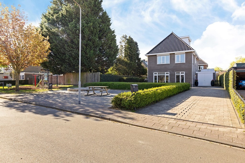 Vrijstaande woning te koop: Hoge Enk 49, Ermelo