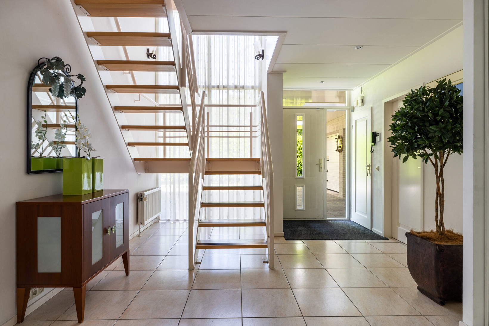 Vrijstaande woning te koop: Nassaulaan 6A, Ermelo
