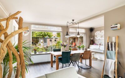 Lion Cachetstraat 64