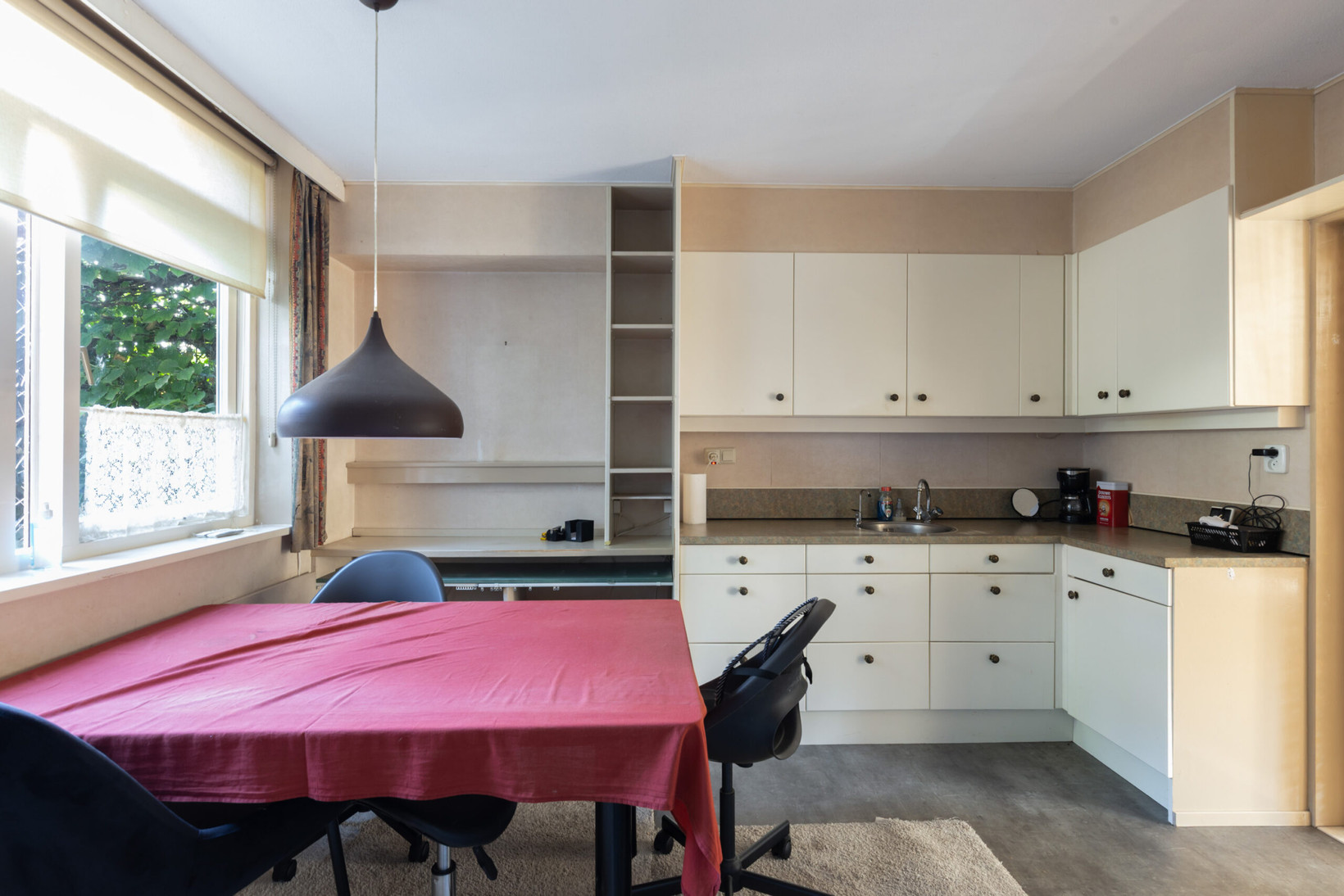 Tussenwoning te koop: Jasmijnweg 12, Ermelo