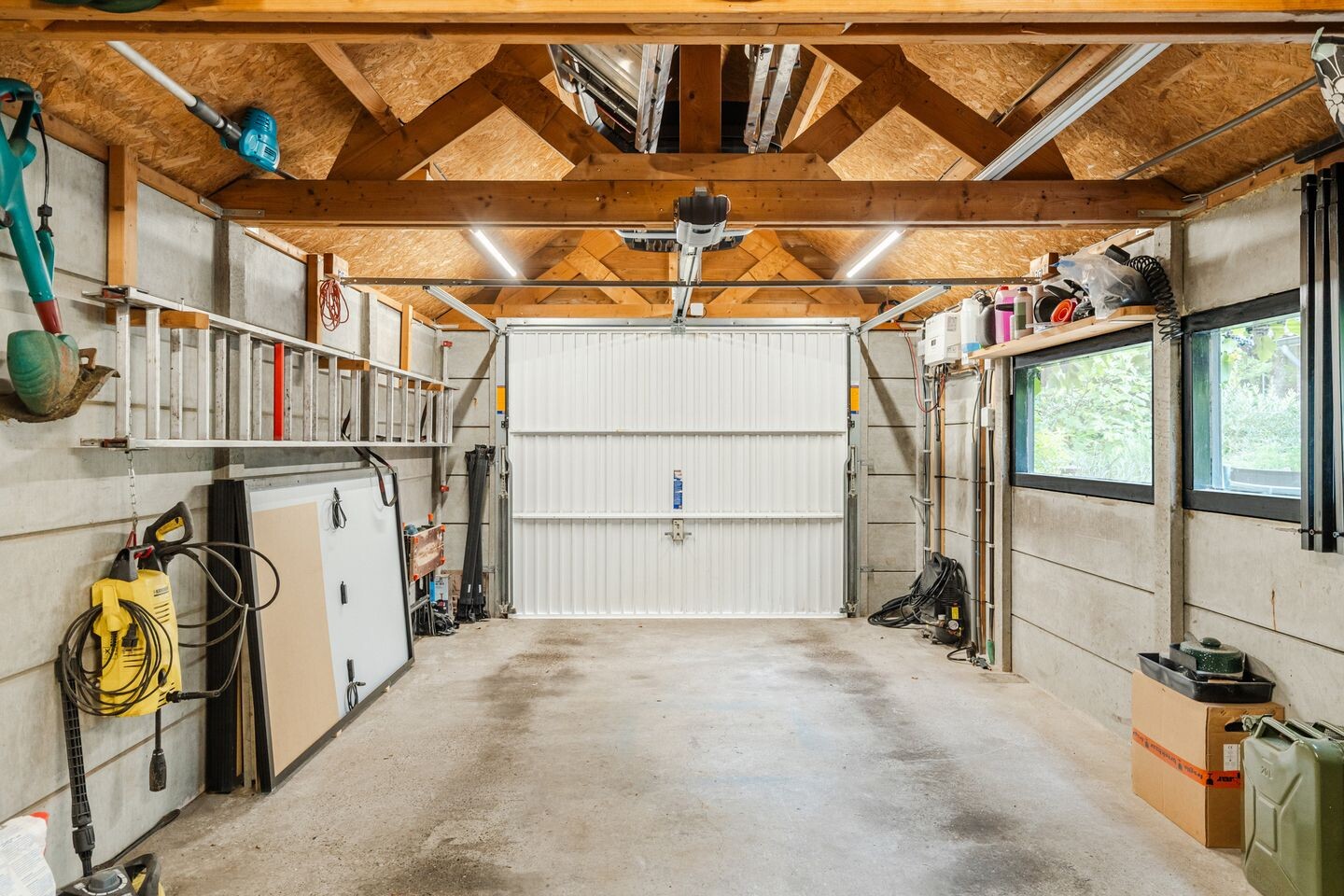 Vrijstaande woning te koop: Ericalaan 25, Ermelo