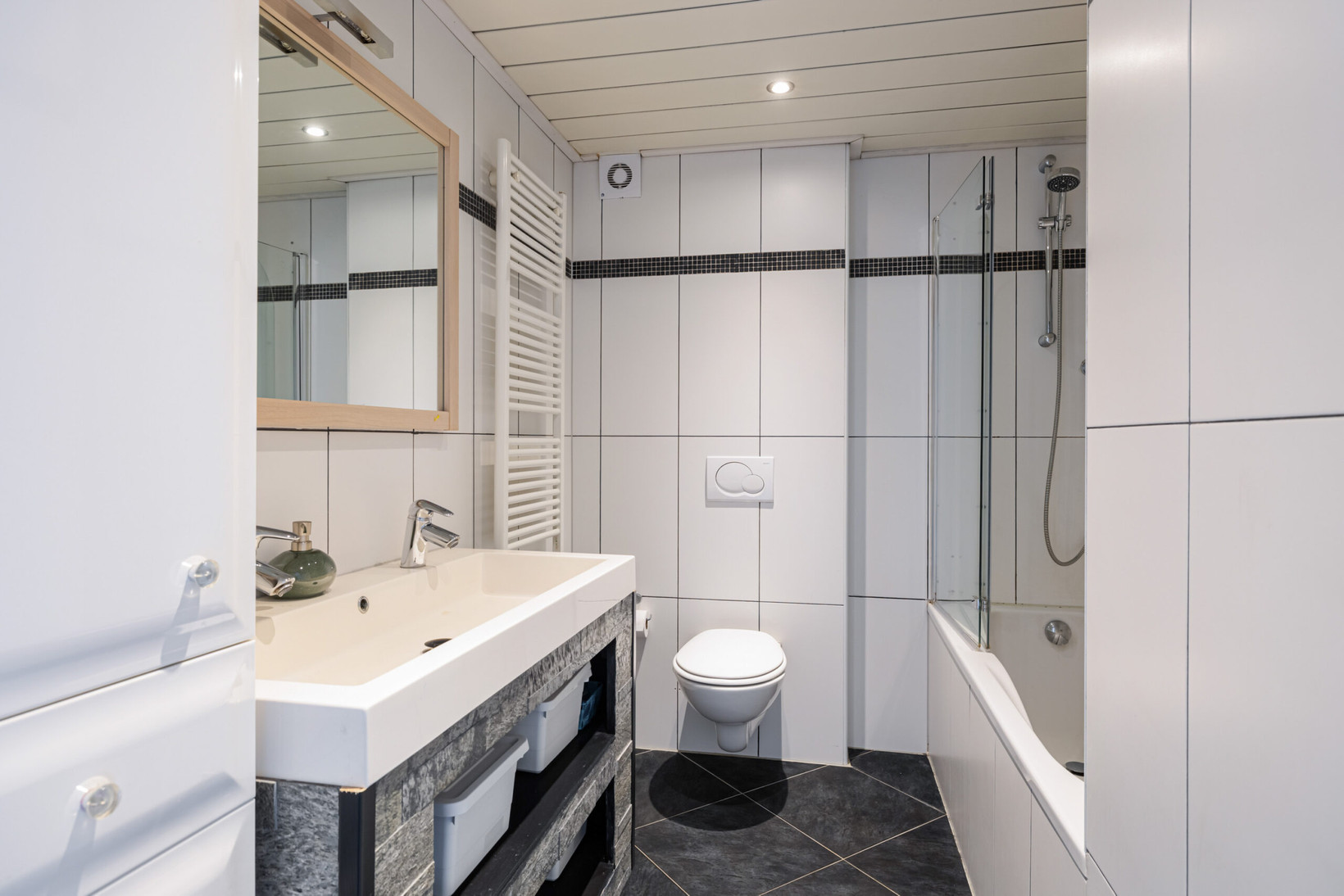 Tussenwoning te koop: Meerkoetstraat 7, Ermelo