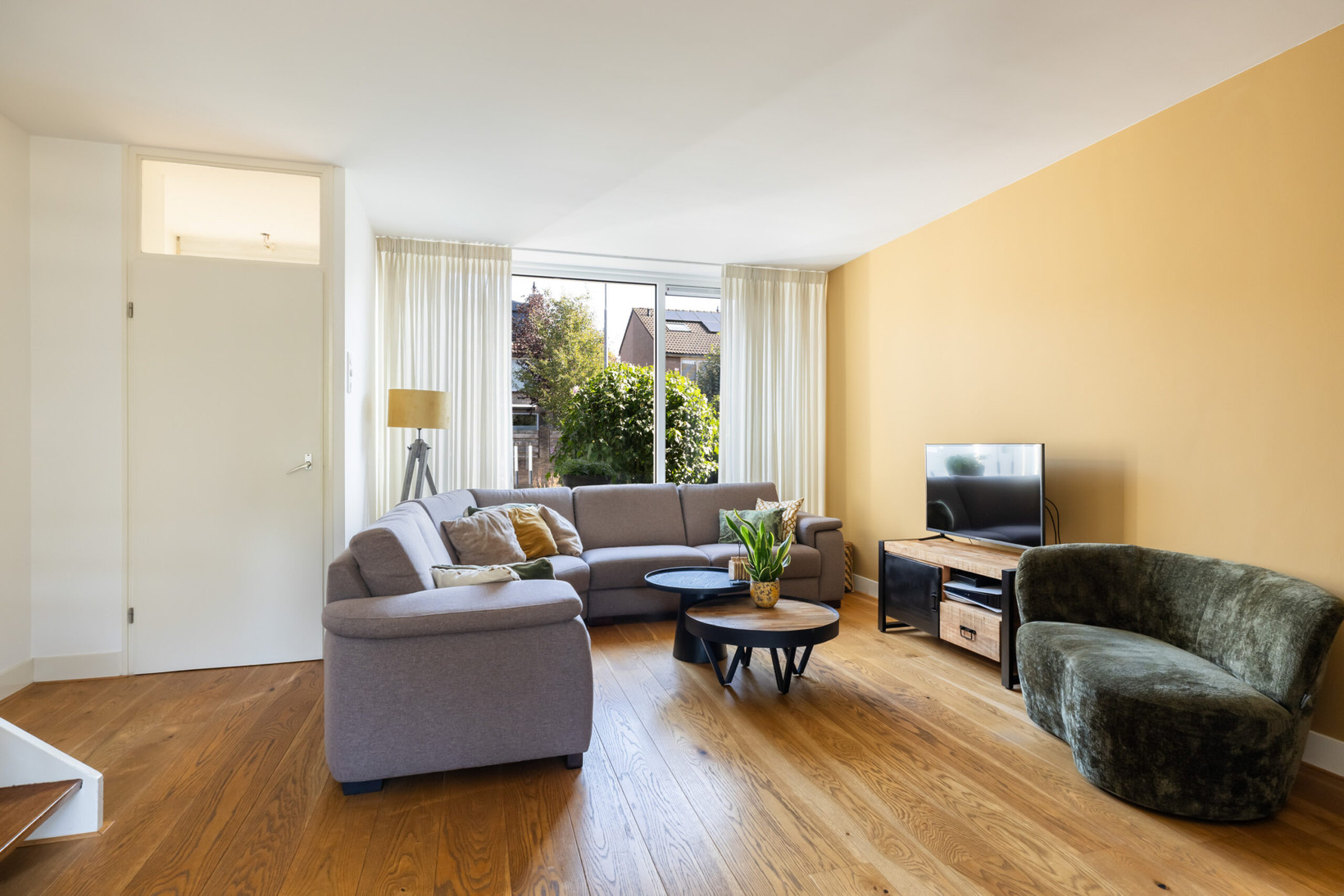 Hoekwoning te koop: Zwaluwstraat 210, Ermelo